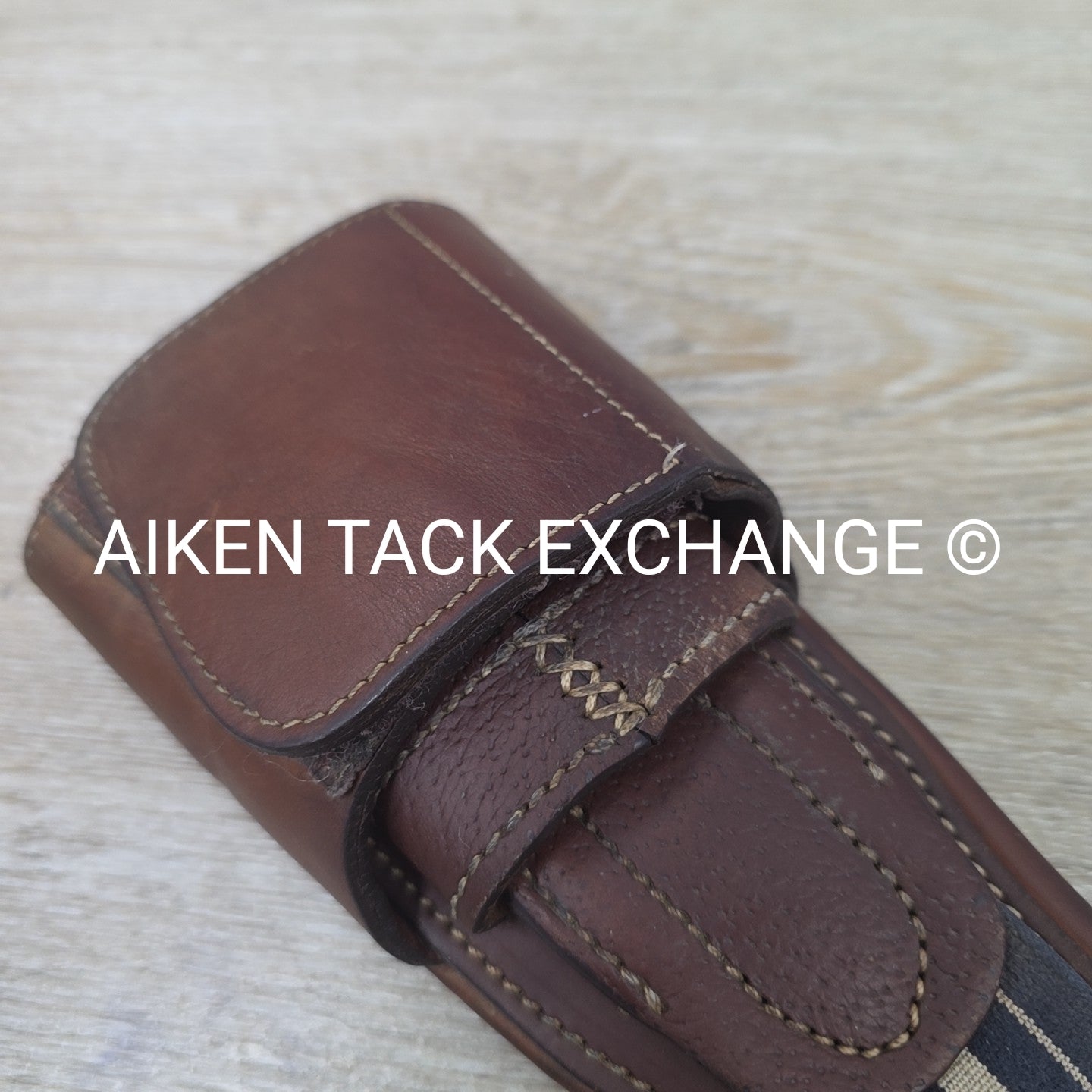 Antares Short Girth, Brown, 24"