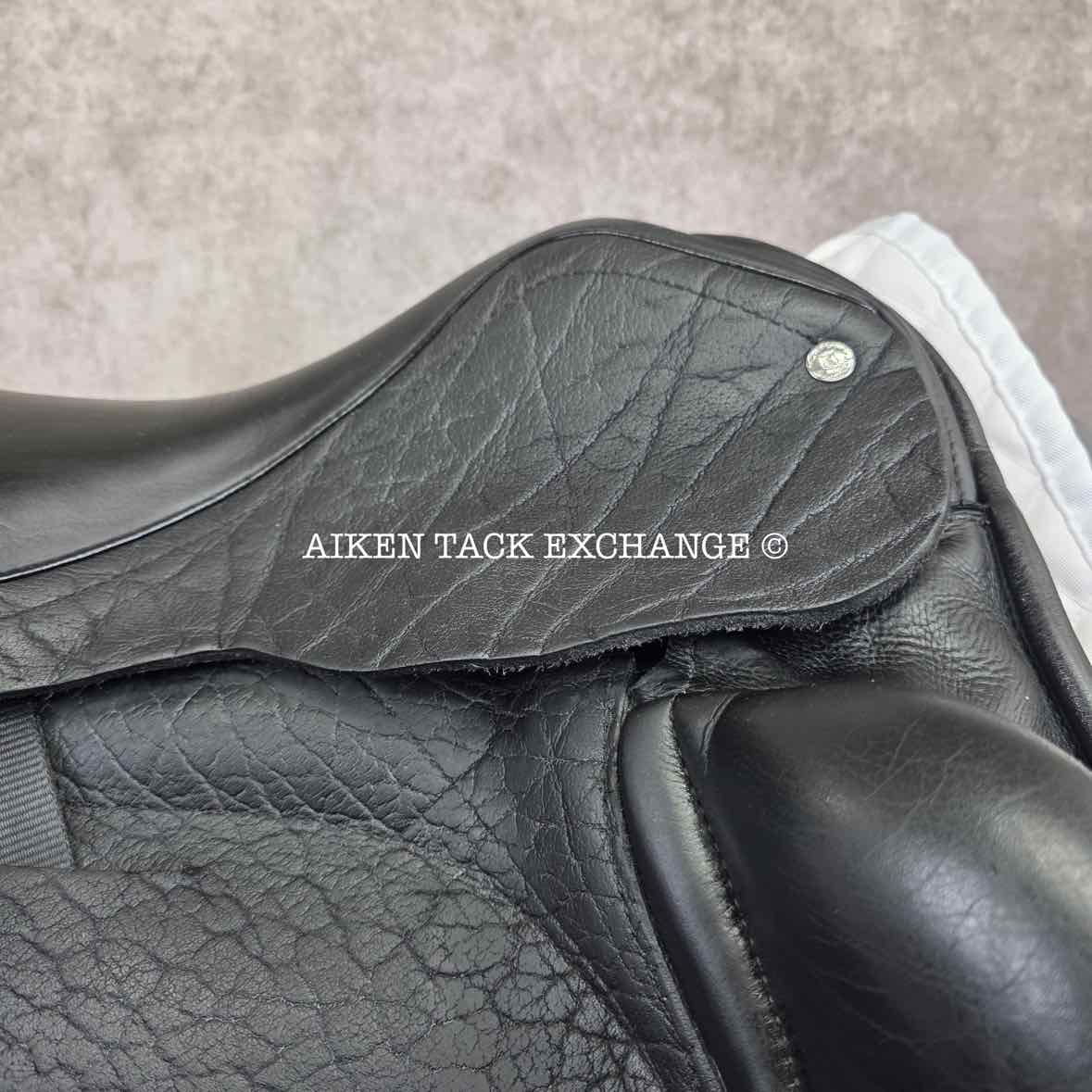 2017 Custom Saddlery Advantage Monoflap Dressage Saddle, 18" Seat, Adjustable Tree, Wool Flocked Panels