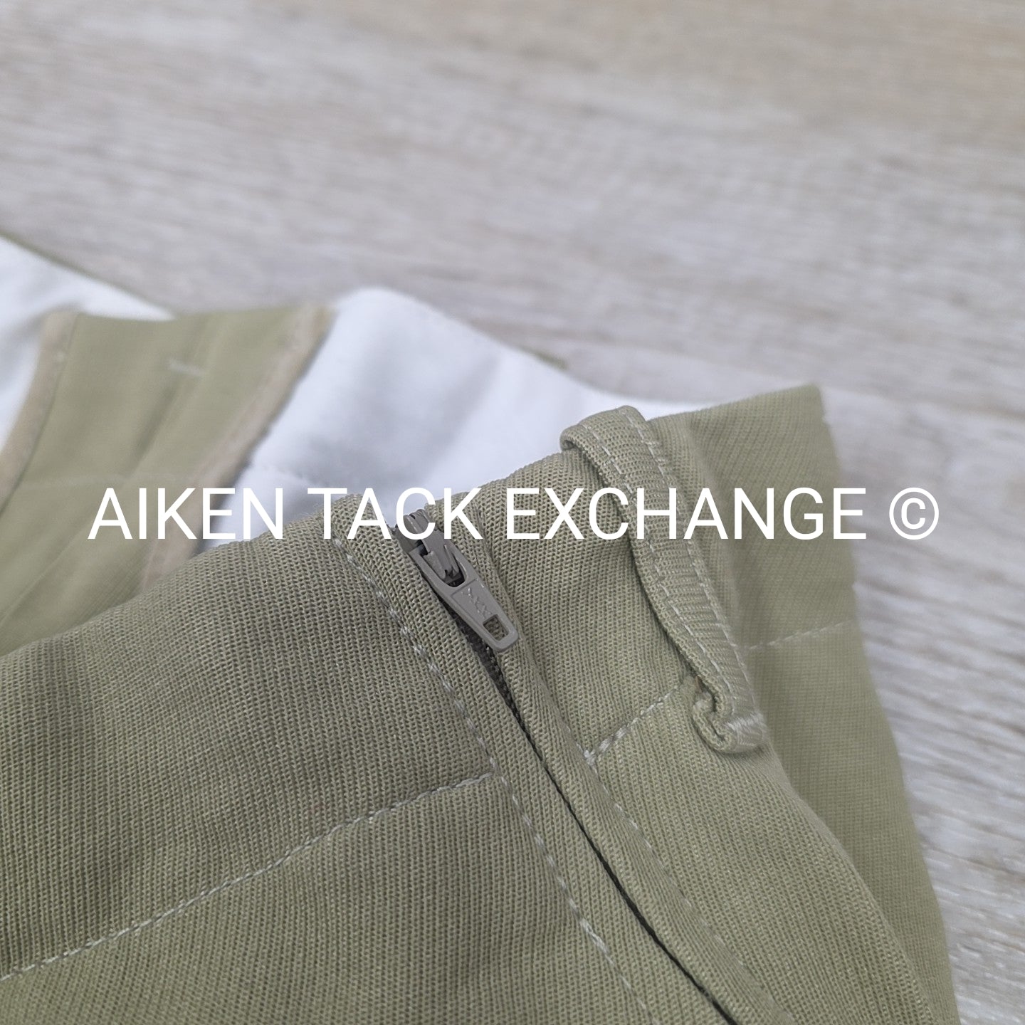 BARGAIN BUNDLE: 3 Pairs Tailored Sportsman Size Zip Knee Patch Breeches, 32