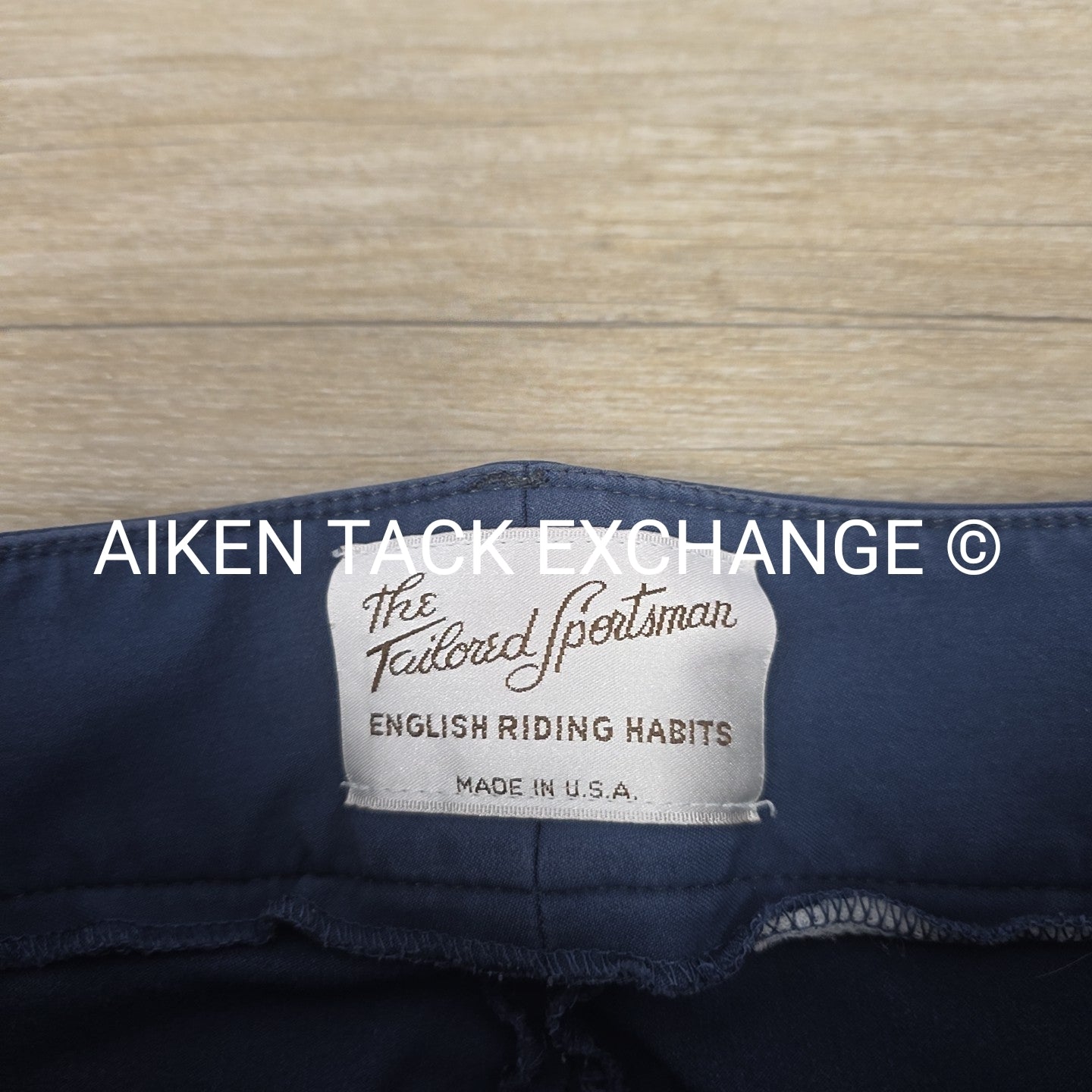 Tailored Sportsman Front Zip Trophy Hunter Knee Patch Breeches, Size 14