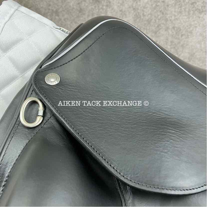 2016 Devoucoux Makila S Monoflap Dressage Saddle, 17.5" Seat, 3A Flap, Medium Wide Tree, D3D Panels, Full Buffalo Leather