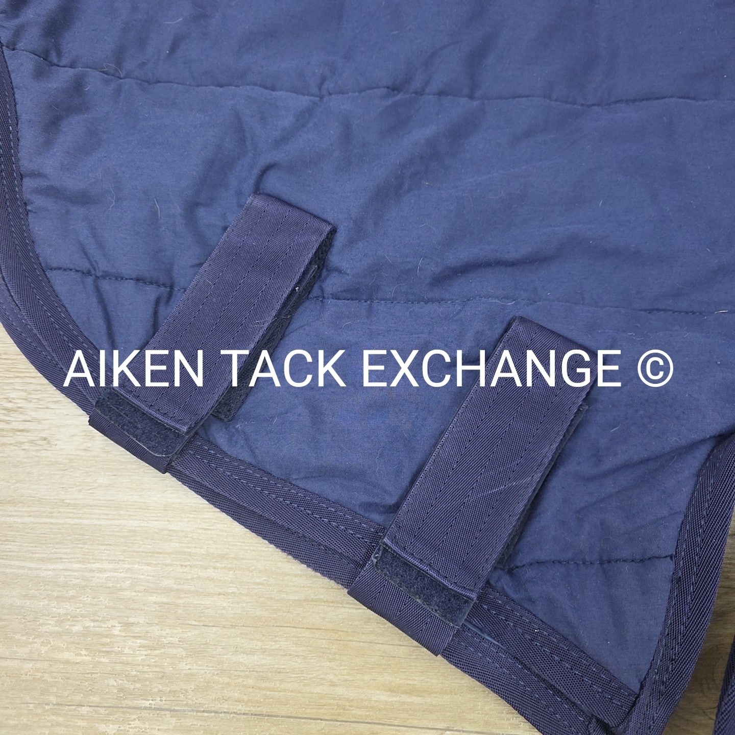 Weatherbeeta Under Rug Combo Neck, Medium Weight, Size 75" (blemishes)