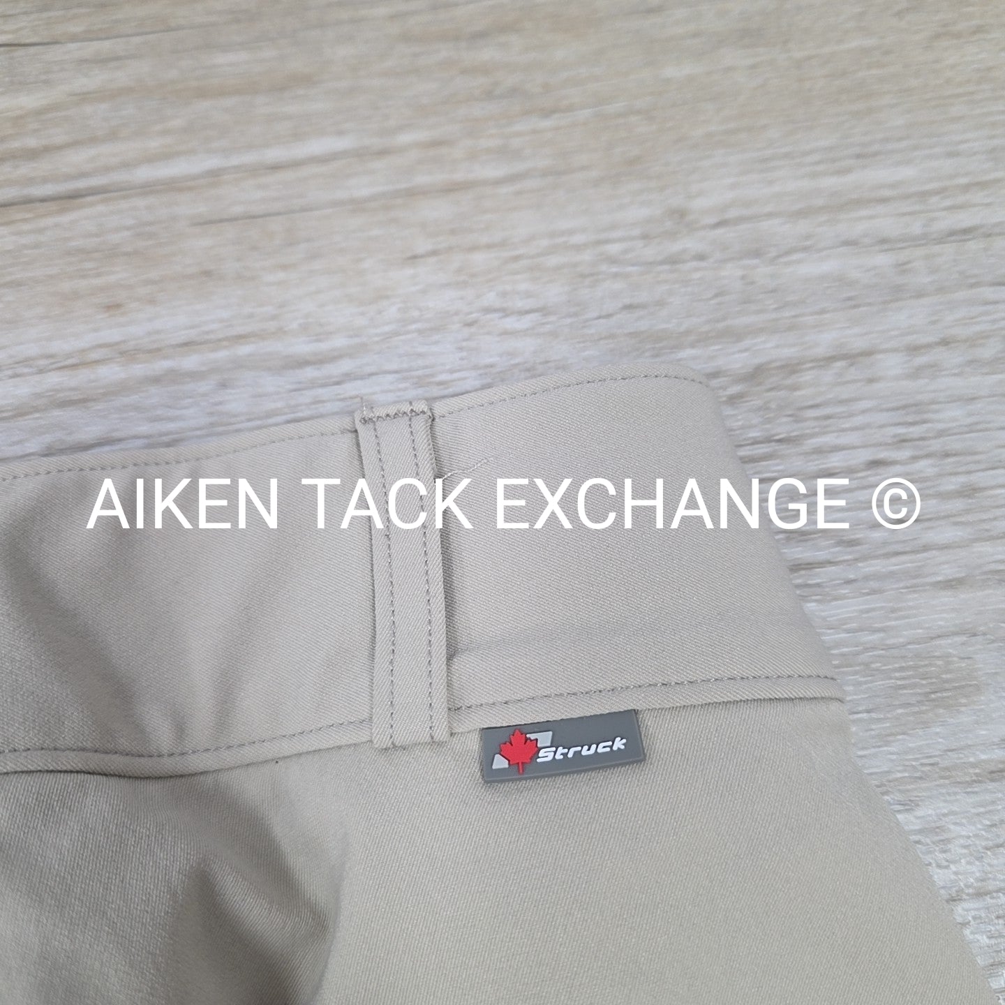 Struck Silicone Grip Knee Patch, Size 24