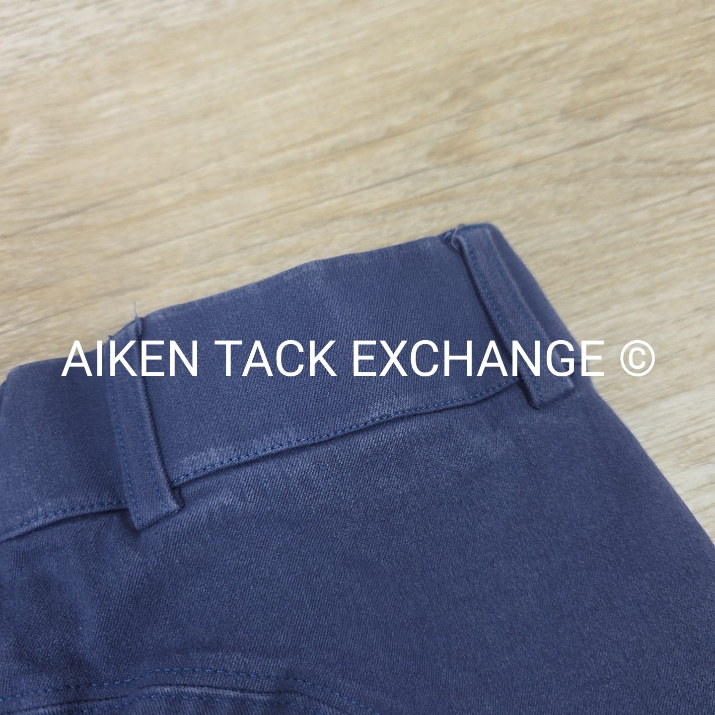 Ariat Heritage Knee Patch Breeches, Size 26 R