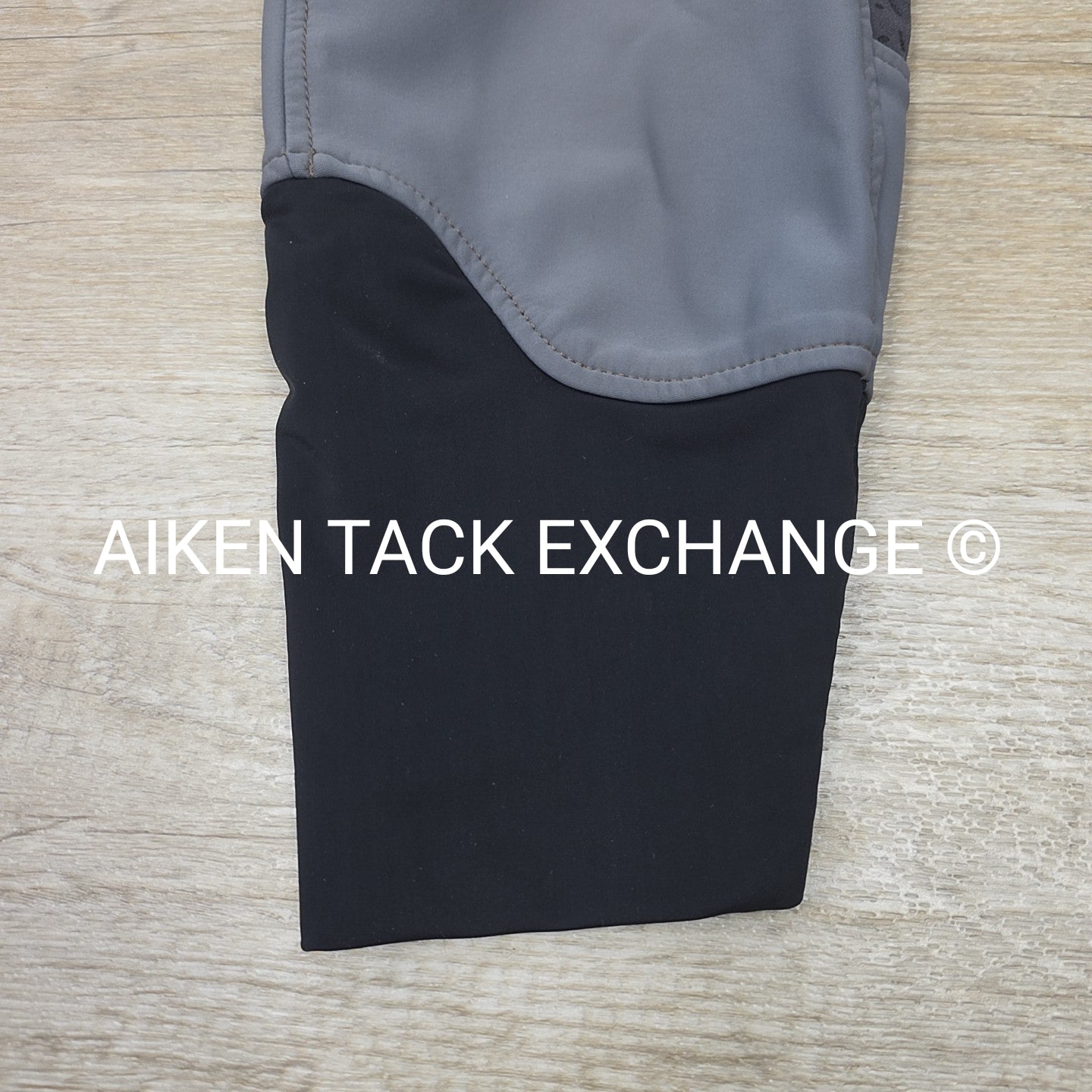 Cavallo CavaGrip Silicone Grip Full Seat Breeches, Size 32 (Missing Bling)