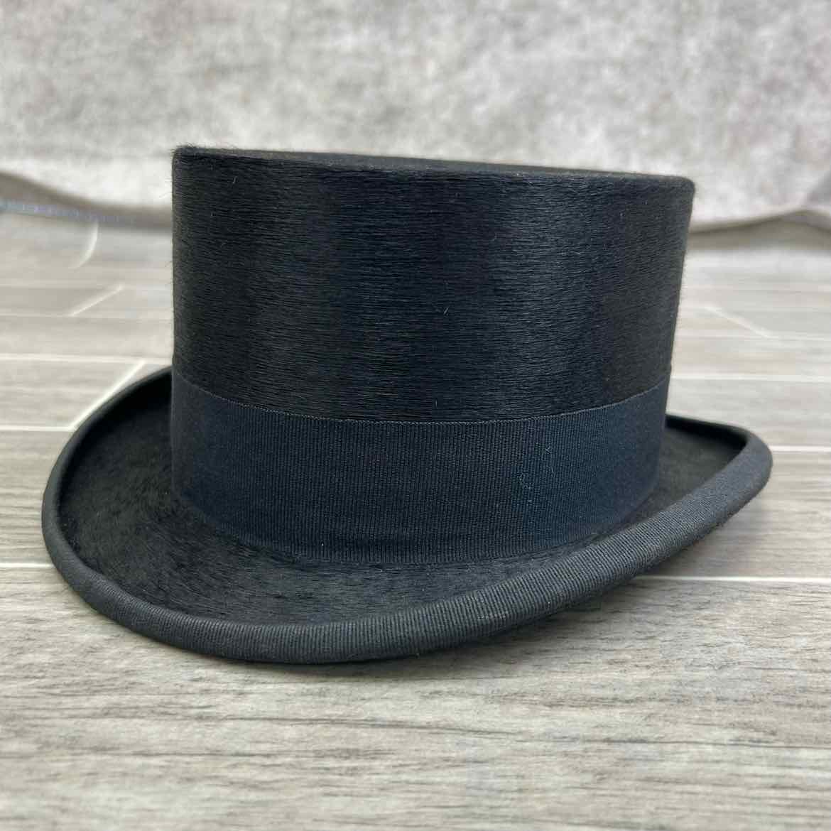 Authentic Pajk Klobuki 4" Top Hat, Size 6 3/4