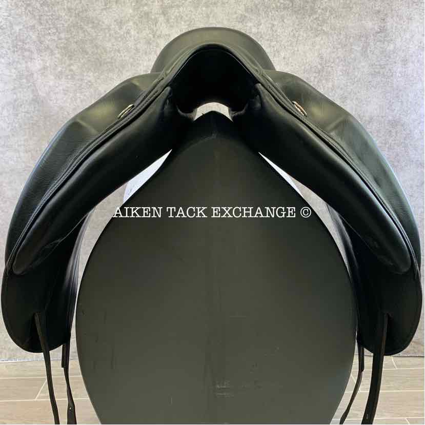 2016 Devoucoux Makila Lab Monoflap Dressage Saddle, 18" Seat, 3A Flap, Medium Wide Tree, Foam D3D Panels, Buffalo Leather