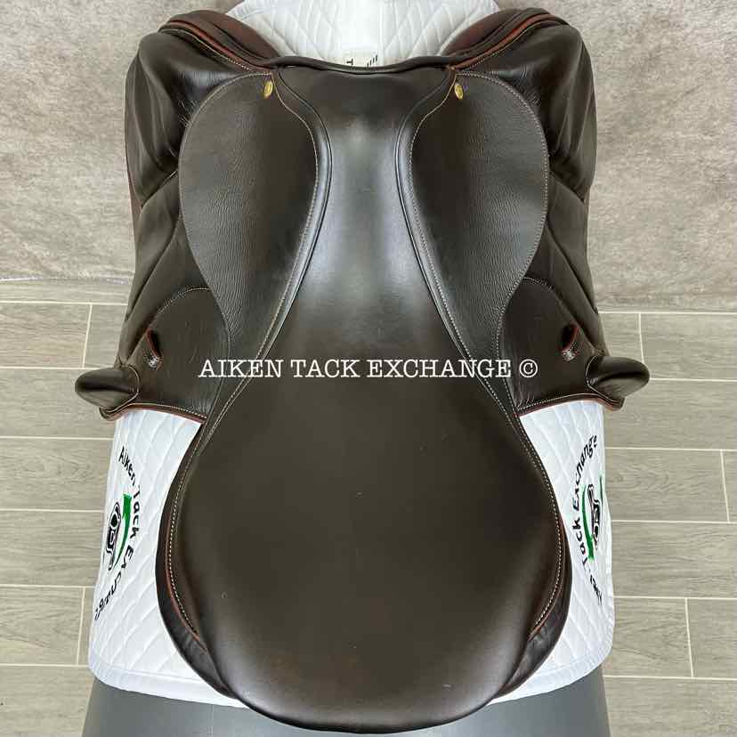 2013 Devoucoux Chiberta Monoflap Jump Saddle, 18.5" Seat, 2AAR Flap, Medium Tree, Wool Flocked, Full Buffalo Leather