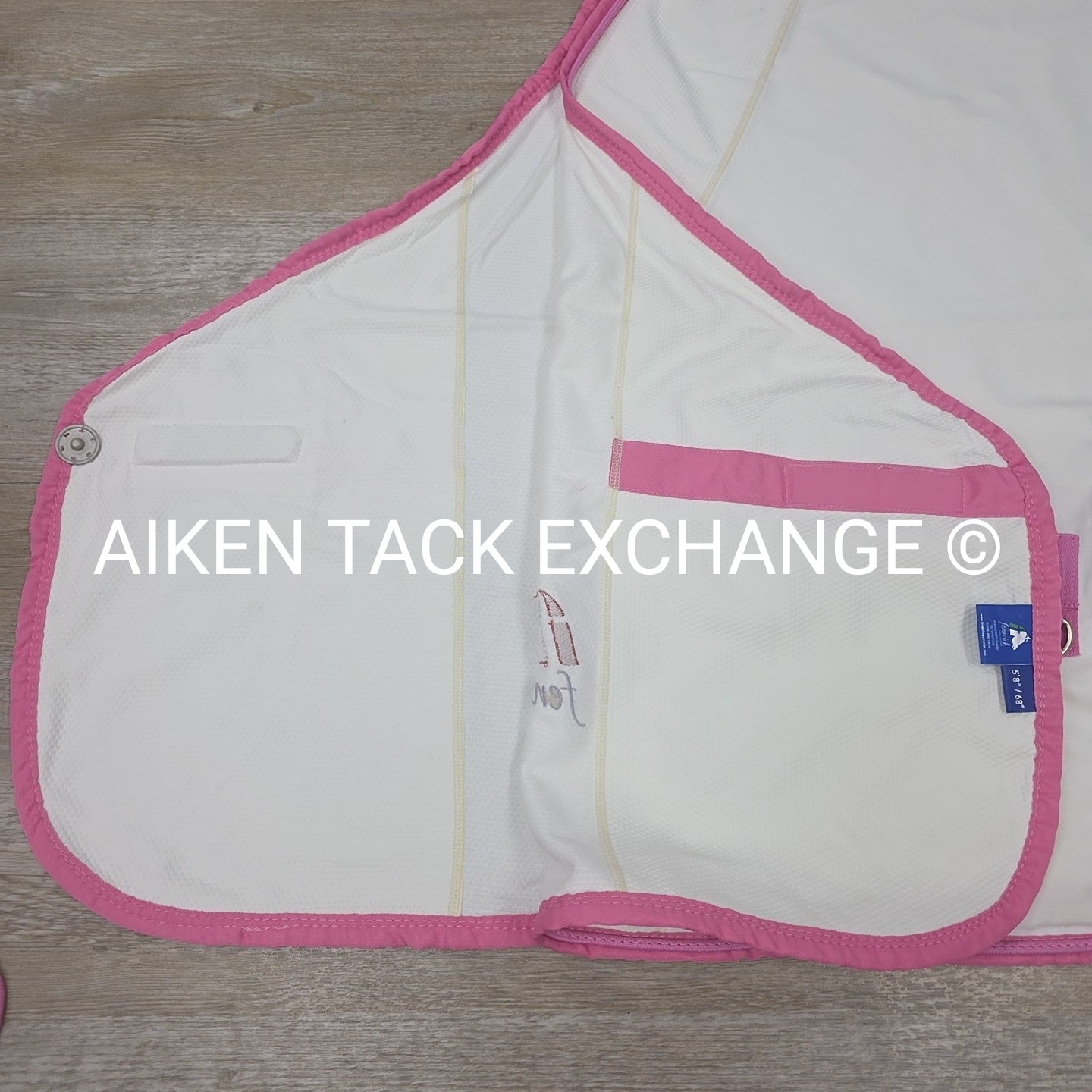 Fenwick Equestrian Pop Star Dress Sheet Sporty Cooler, 68"