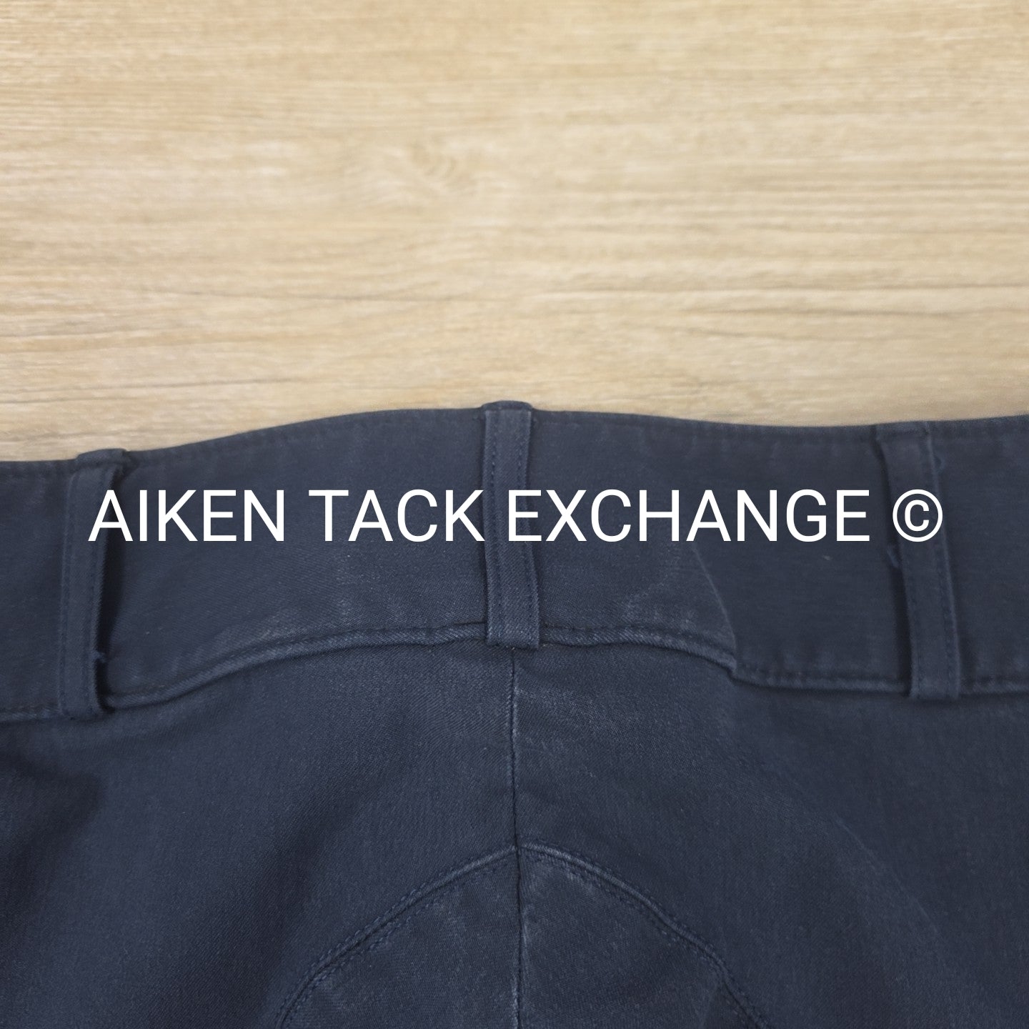 Tailored Sportsman Trophy Hunter Knee Patch Breeches, Size 14 L