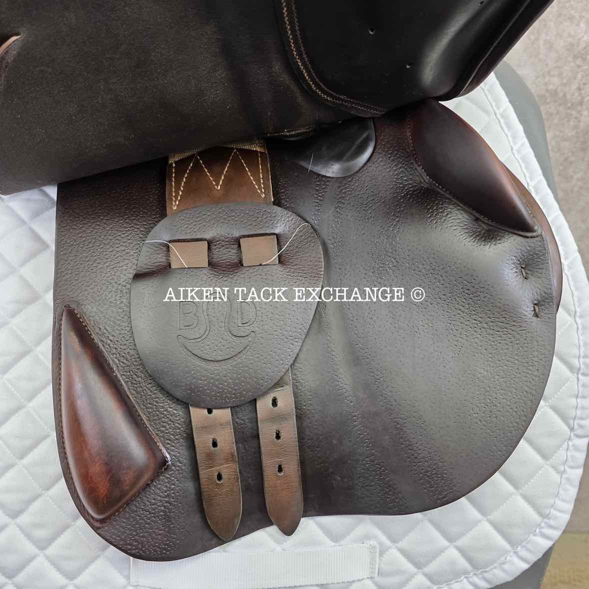 2007 Bruno Delgrange Virtuose Close Contact Jump Saddle, 17.5" Seat, Medium Wide Tree, Foam Panels