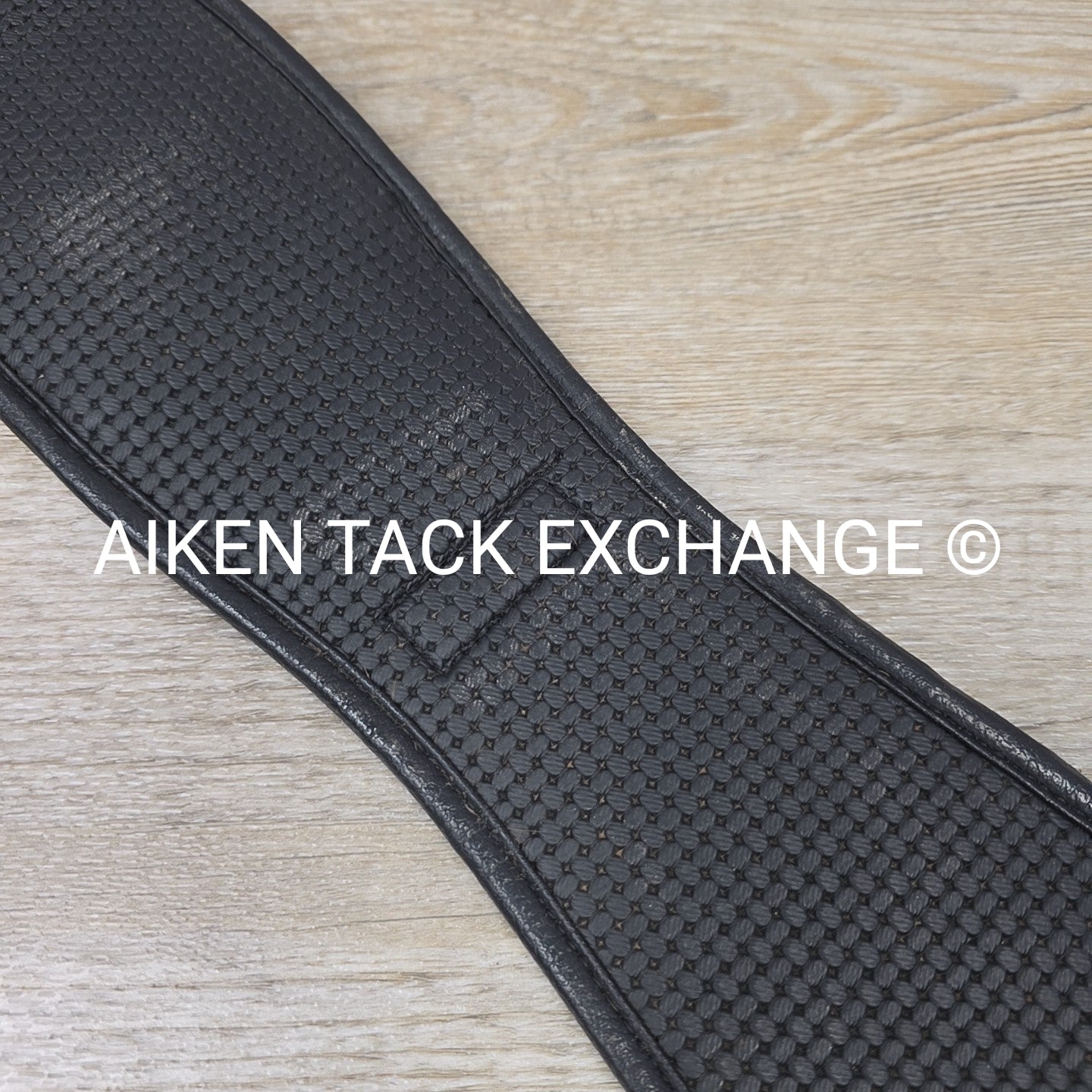 Ovation Airform Dressage Chafeless Girth, Black, 28"