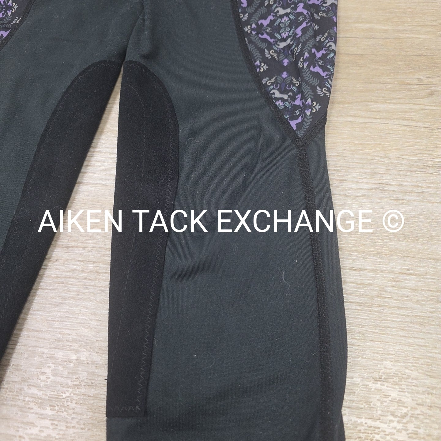 Kerrtis Knee Patch Tights, Size Large