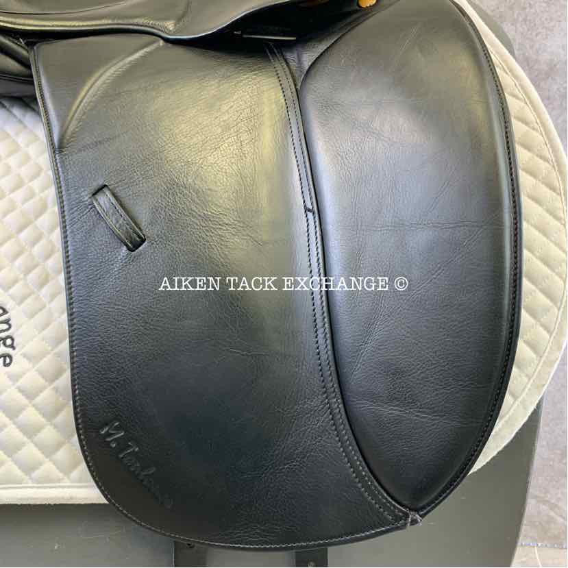 **SOLD** 2010 Marcel Toulouse As Aachen Dressage Saddle, 17.5" Seat, Medium Wide Tree, Wool Flocked Panels