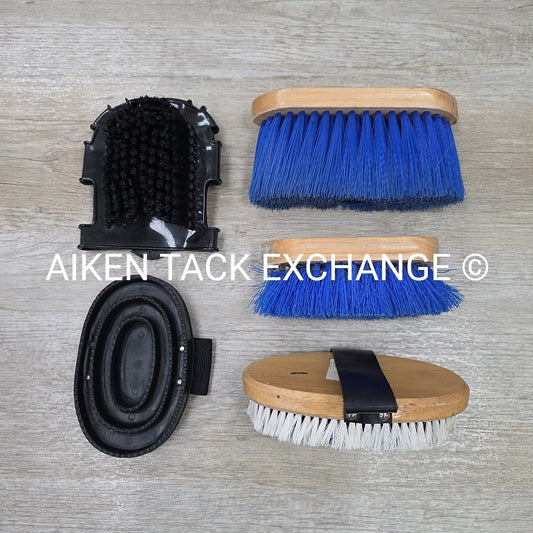 BARGAIN BUNDLE: 3 Brushes & 2 Curry Combs
