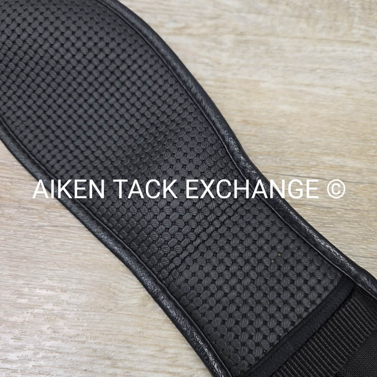 Ovation Airform Chafeless Dressage Girth, Black, 24"