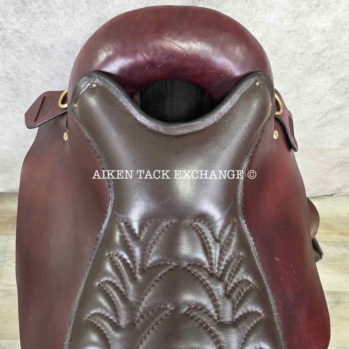 2015 Tucker 159 Endurance Trail Saddle, 17.5" Seat, Wide Tree - Full QH Bars