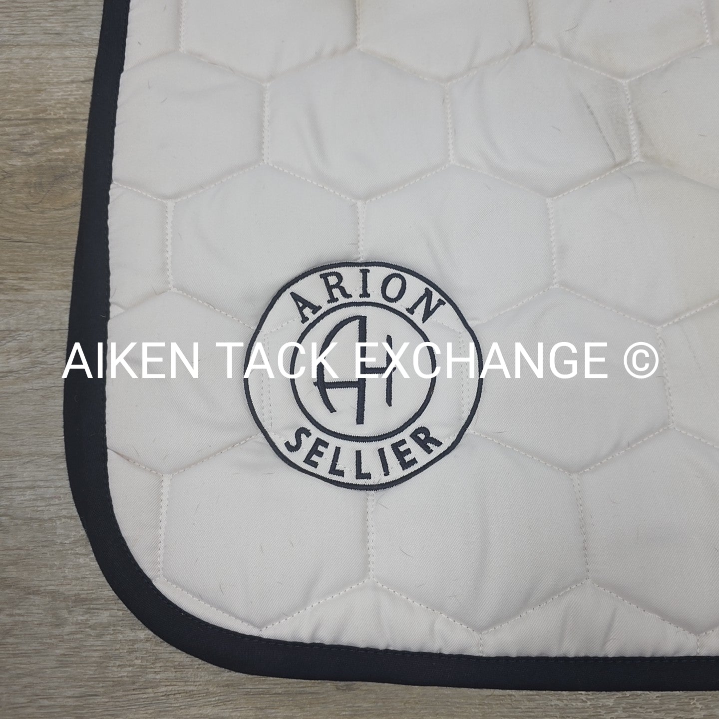Arion Dressage Saddle Pad, White (has stains)