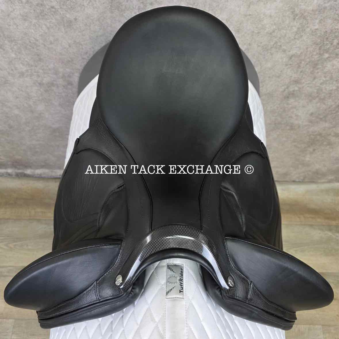 2020 Devoucoux Makila Harmonie Monoflap Dressage Saddle, 17" Seat, 1A Flap - Short, Dynamick Tree - Medium, D3D Panels, Full Buffalo Leather
