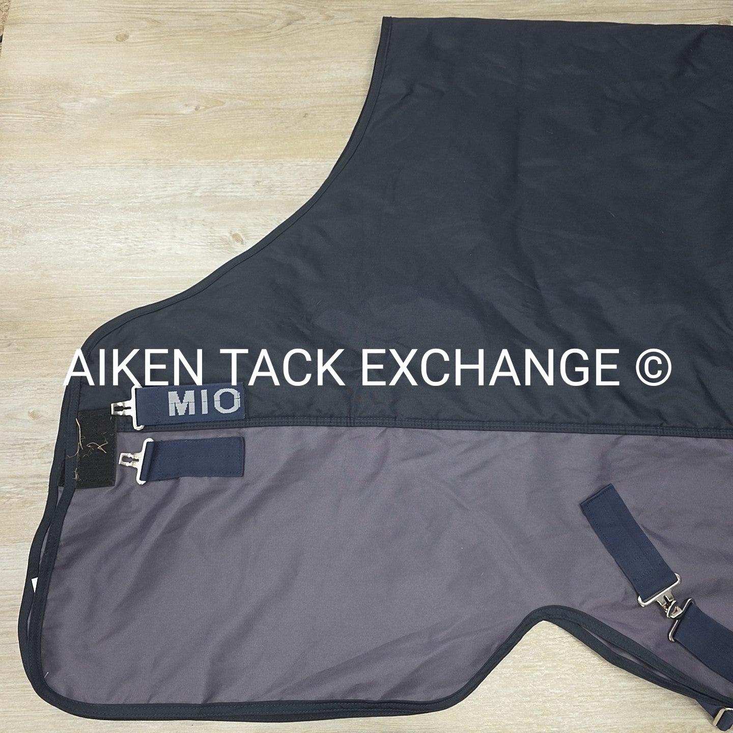 Horseware Mio 200 G Fill Medium Weight Turnout Blanket, 84"