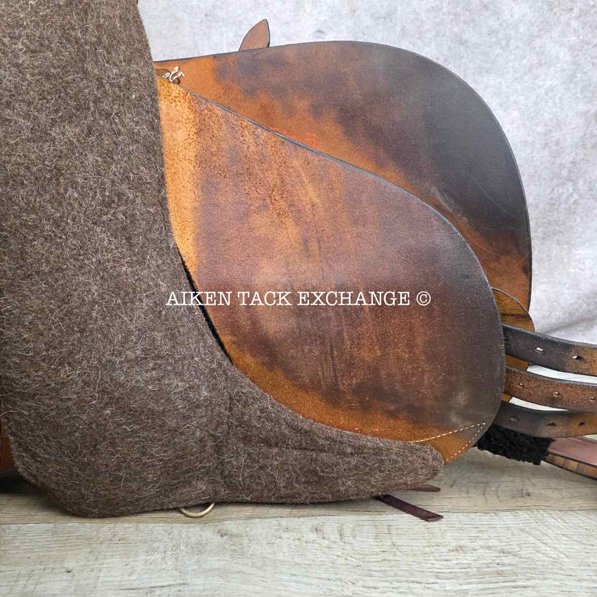 2019 Tucker T49 Equitation Endurance Saddle, 16.5" Seat, Medium Tree