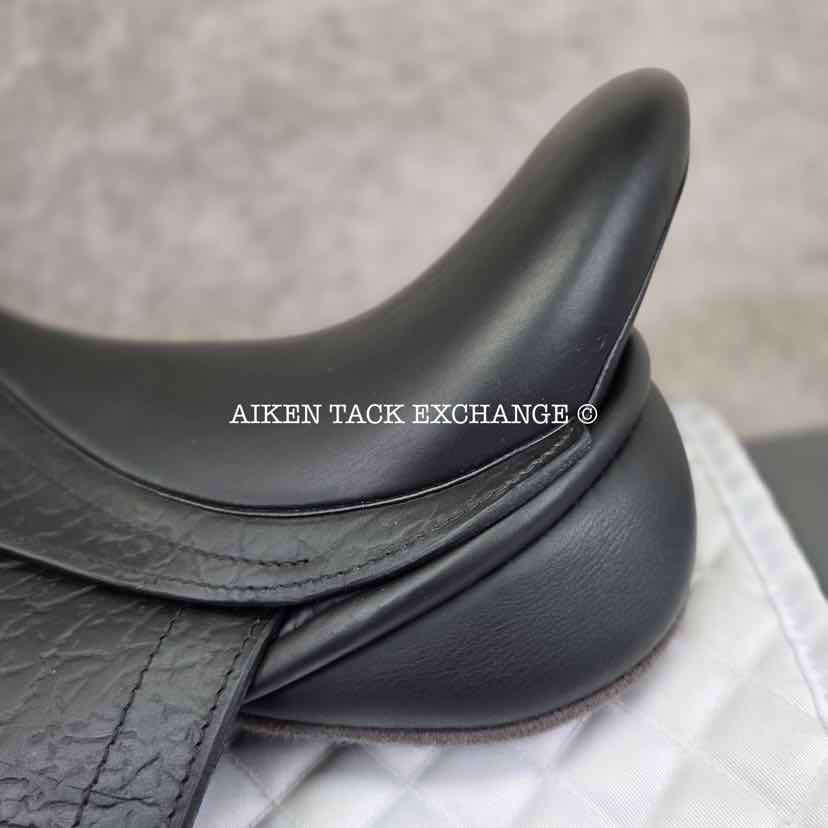 **SOLD** 2022 Black Country Optima Dressage Saddle, 17.5" Seat, MW/W Tree, Wool Flocked Serge Panels