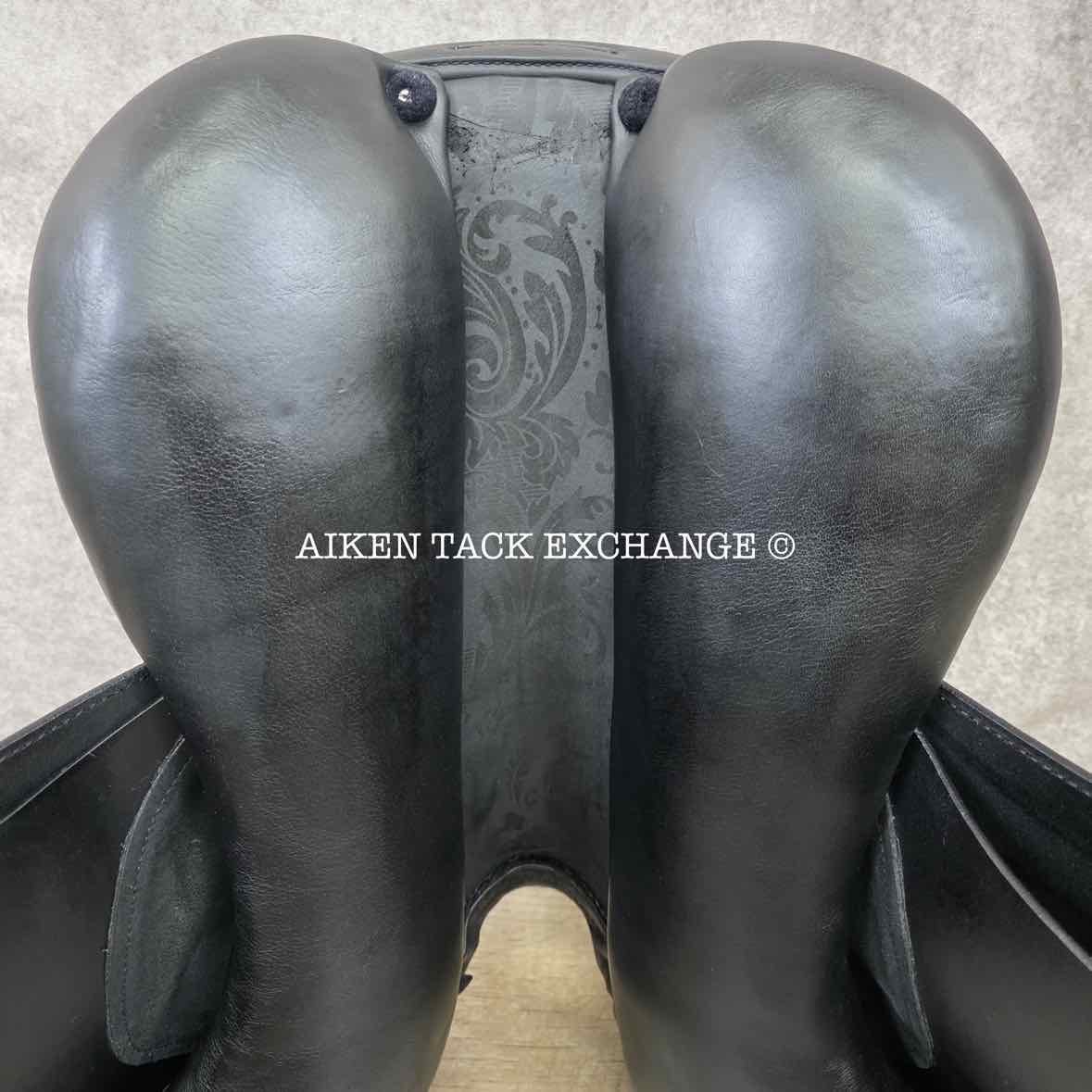 2017 Prestige X-D2 K Zero Monoflap Dressage Saddle, 18" Seat - Short Flap, Medium Tree, Wool Flocked Panels