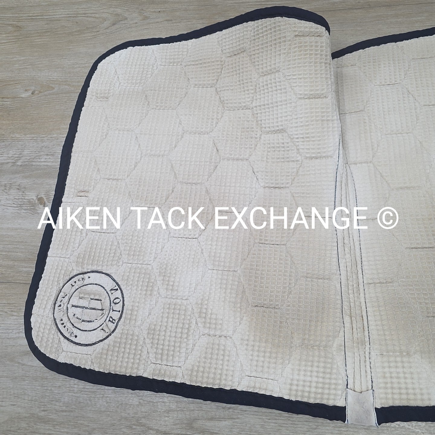 Arion Dressage Saddle Pad, White (has stains)