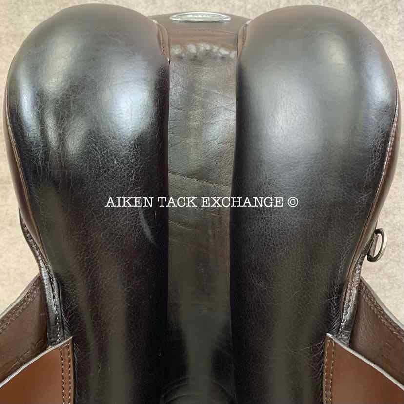 2013 Stubben Roxane CS Deluxe Jump Saddle, 19" Seat with Biomex, 30 cm Tree - Medium Wide, Wool Flocked Panels