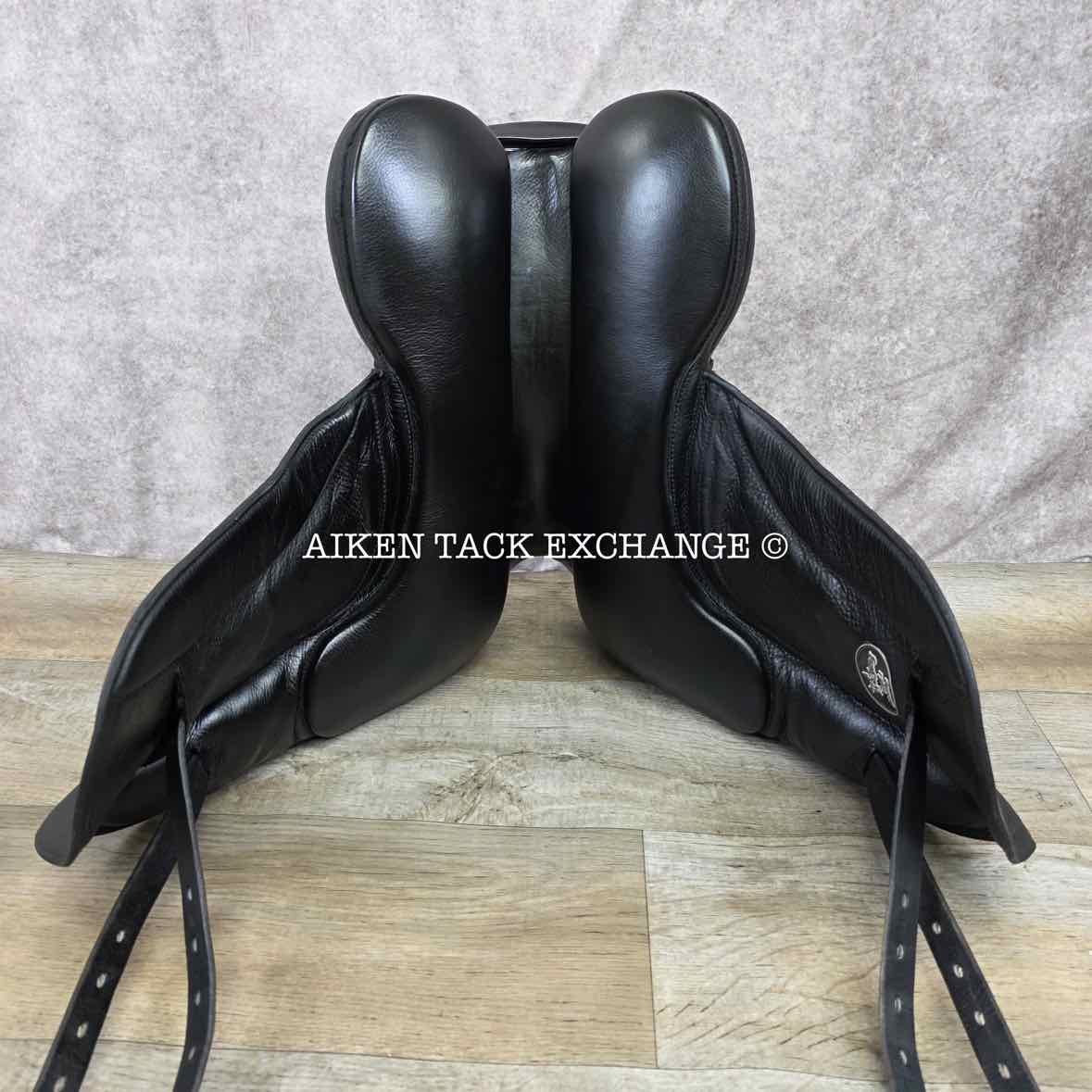 2021 Custom Saddlery Wolfgang Omni 2 Monoflap Dressage Saddle, 17.5" Seat, Adjustable Tree, Wool Flocked Hybrid Panels