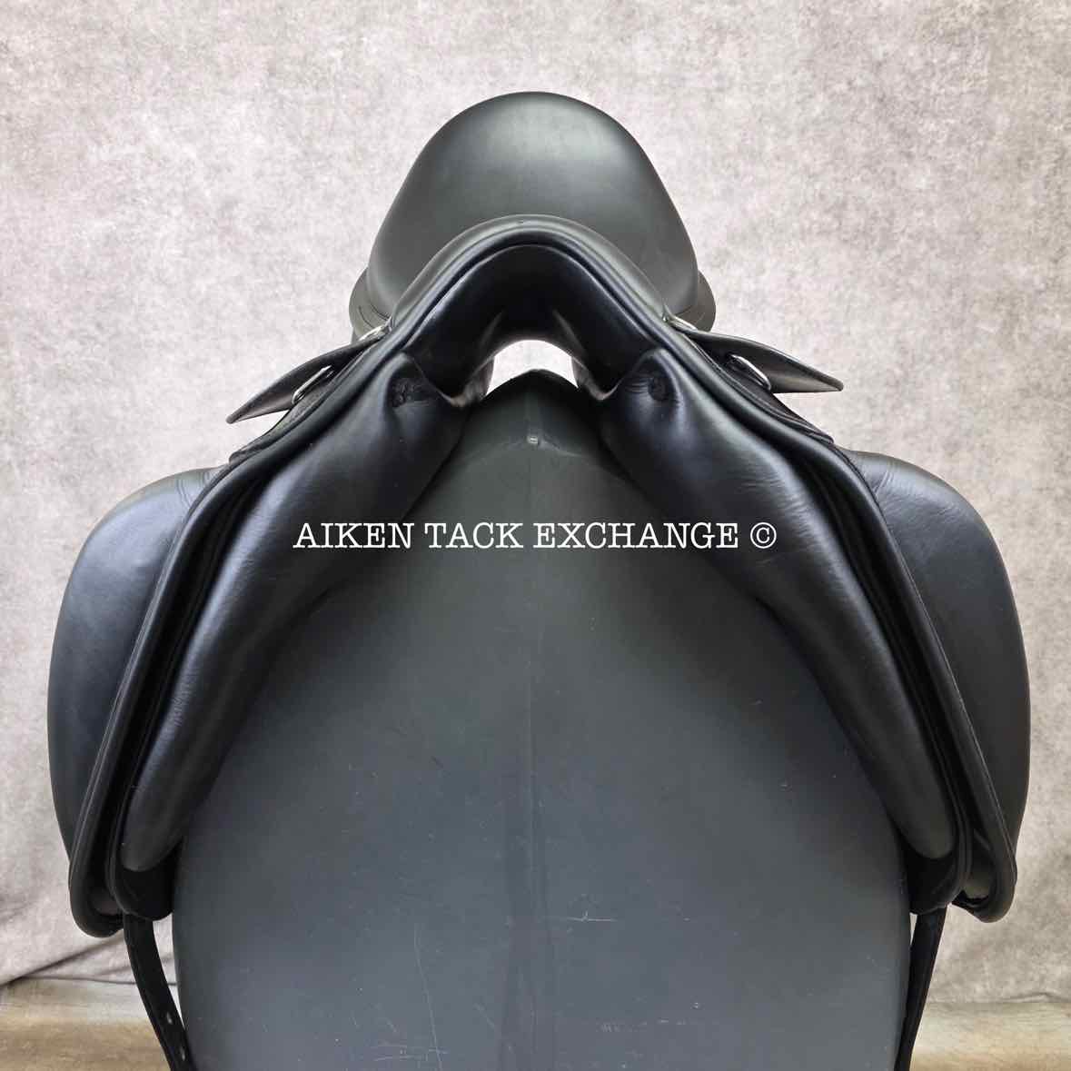 2014 Amerigo Vega Dressage Saddle, 17" Seat, Medium Wide, Wool Flocked Panels