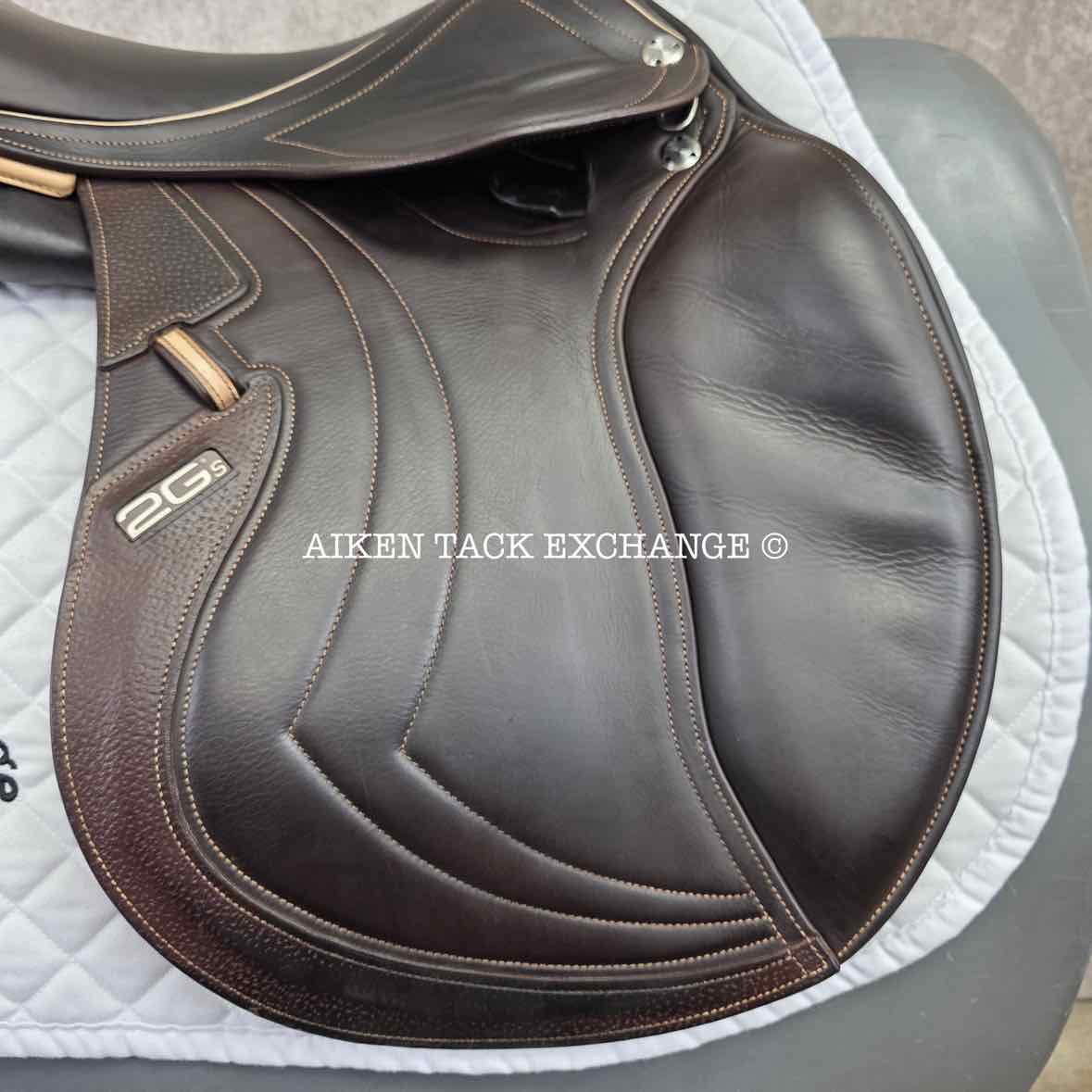 2016 CWD SE32 2GS Mademoiselle Close Contact Jump Saddle, 17.5" Seat - S2, 3L Flap, Dynamick Flex Tree - MW, Full Buffalo Leather