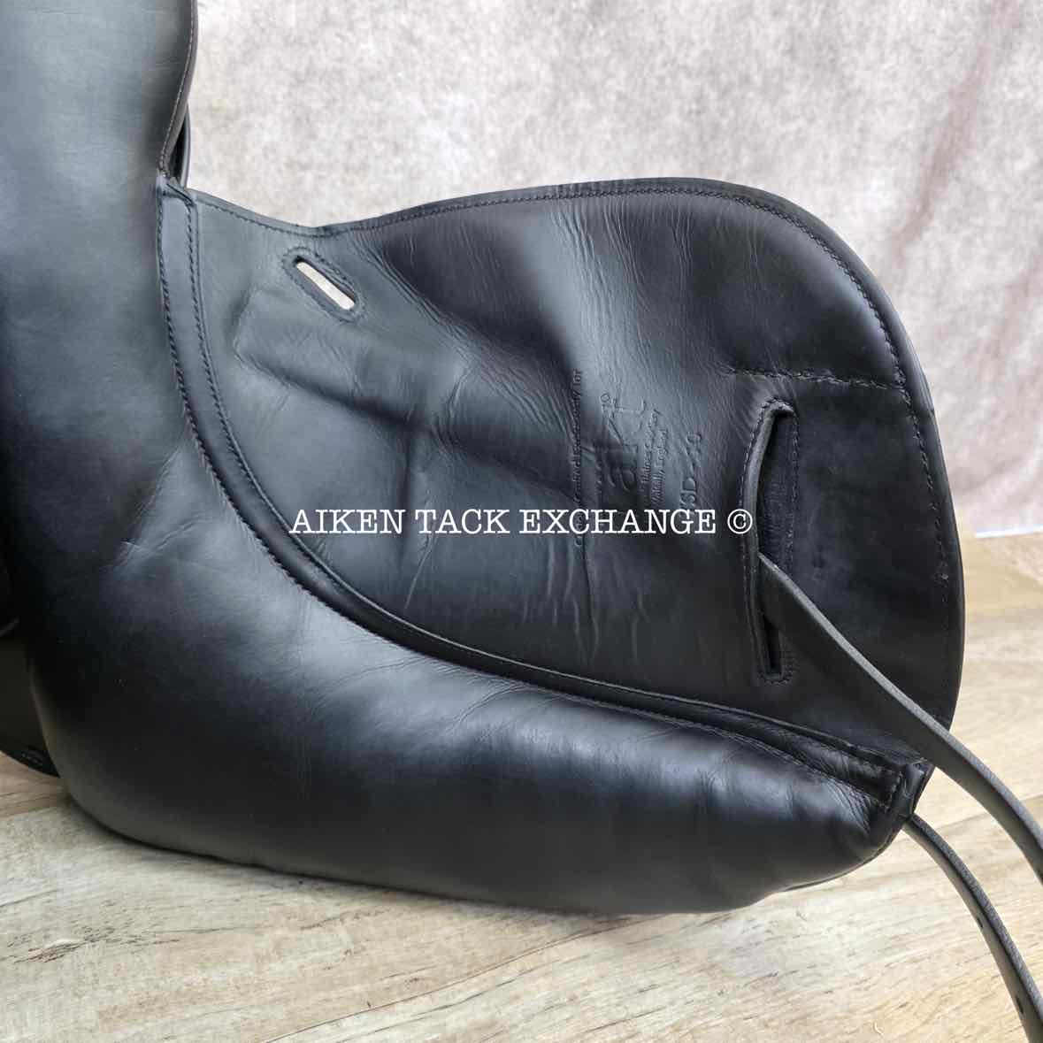 Takt TSD-10 Monoflap Dressage Saddle, 17.5" Seat, Wide Tree, Wool Flocked Panels