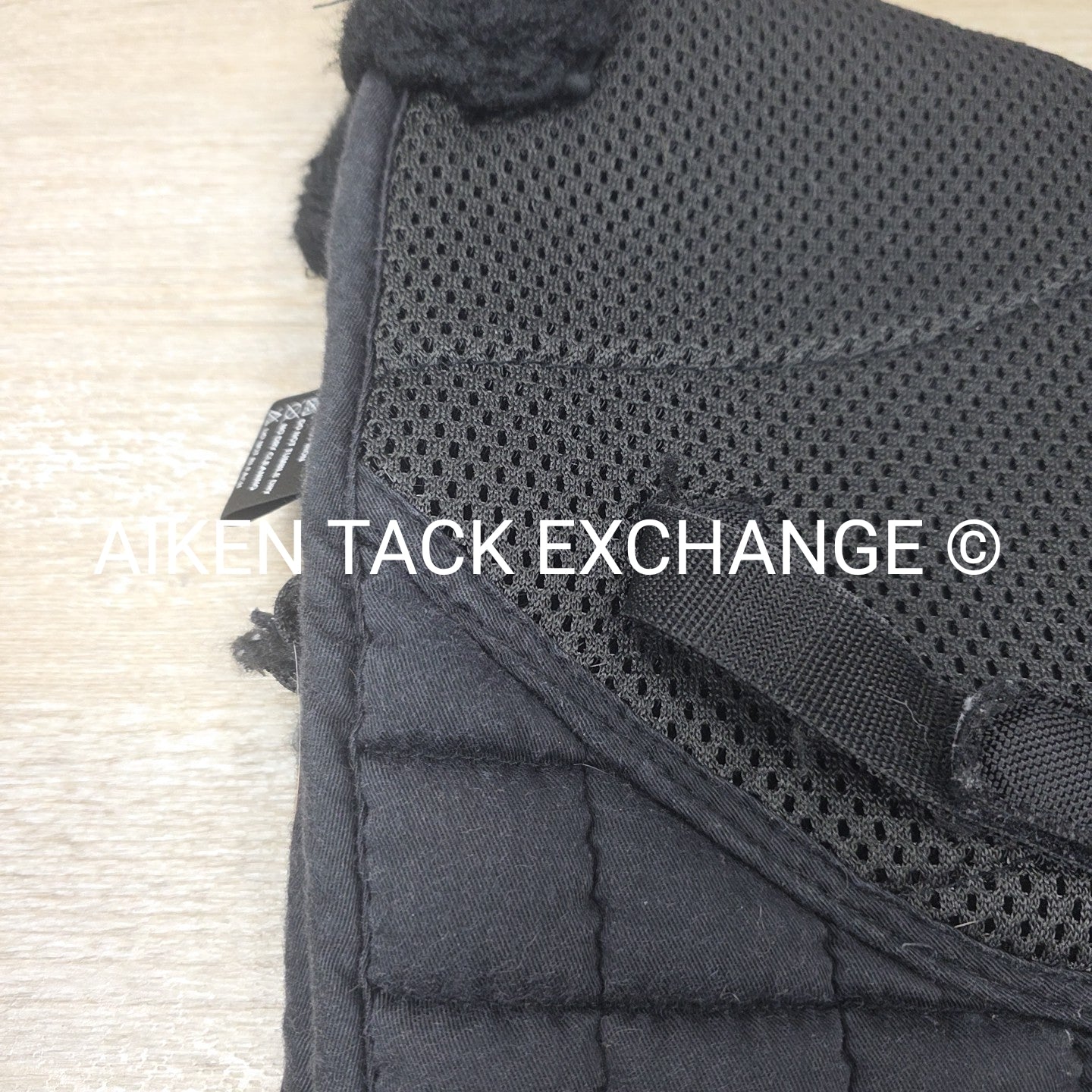 Kavallerie 3D Mesh with Fur Trim Dressage Saddle Pad