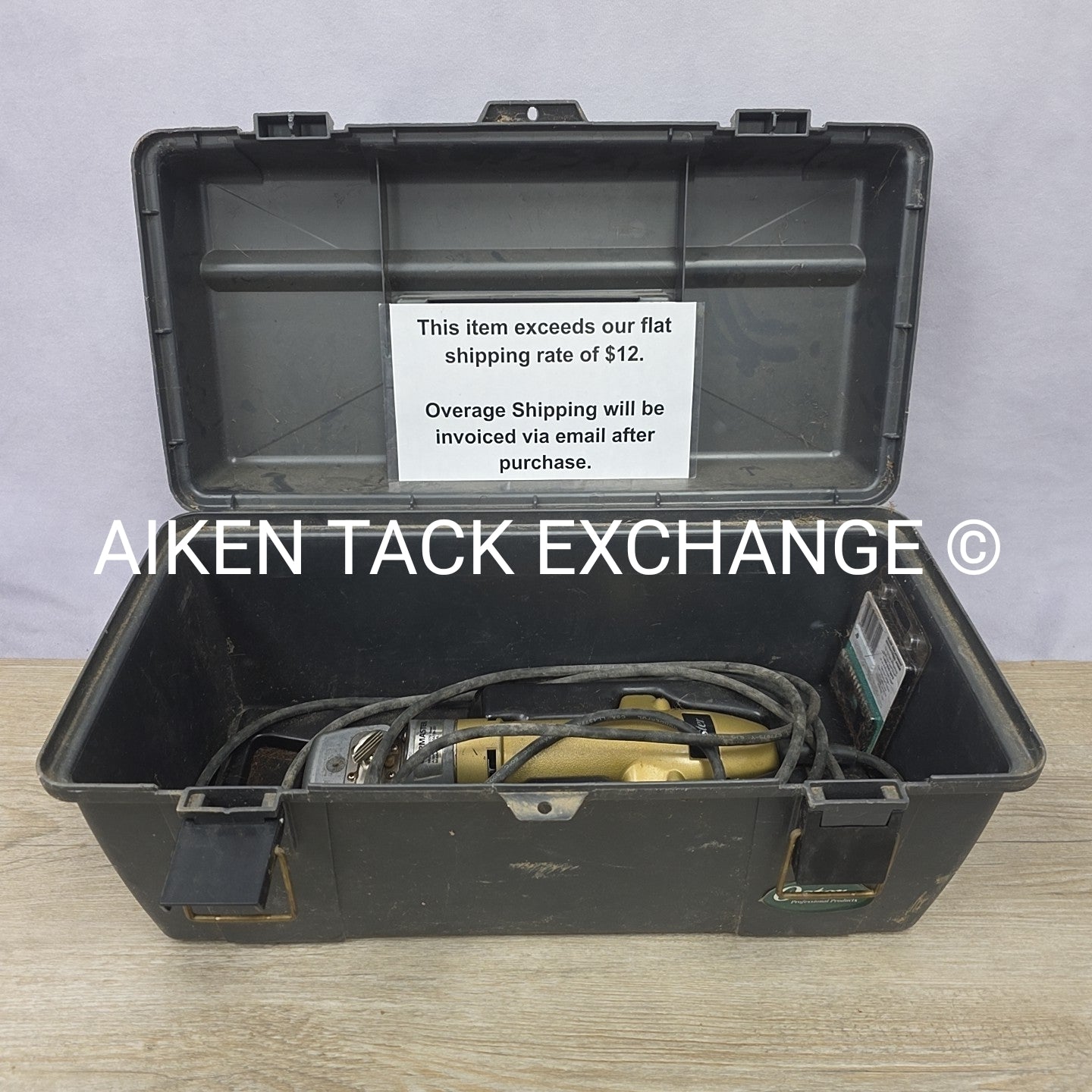 Oster Clipmaster Variable Speed Heavy Duty Body Clippers with Storage Toolbox &