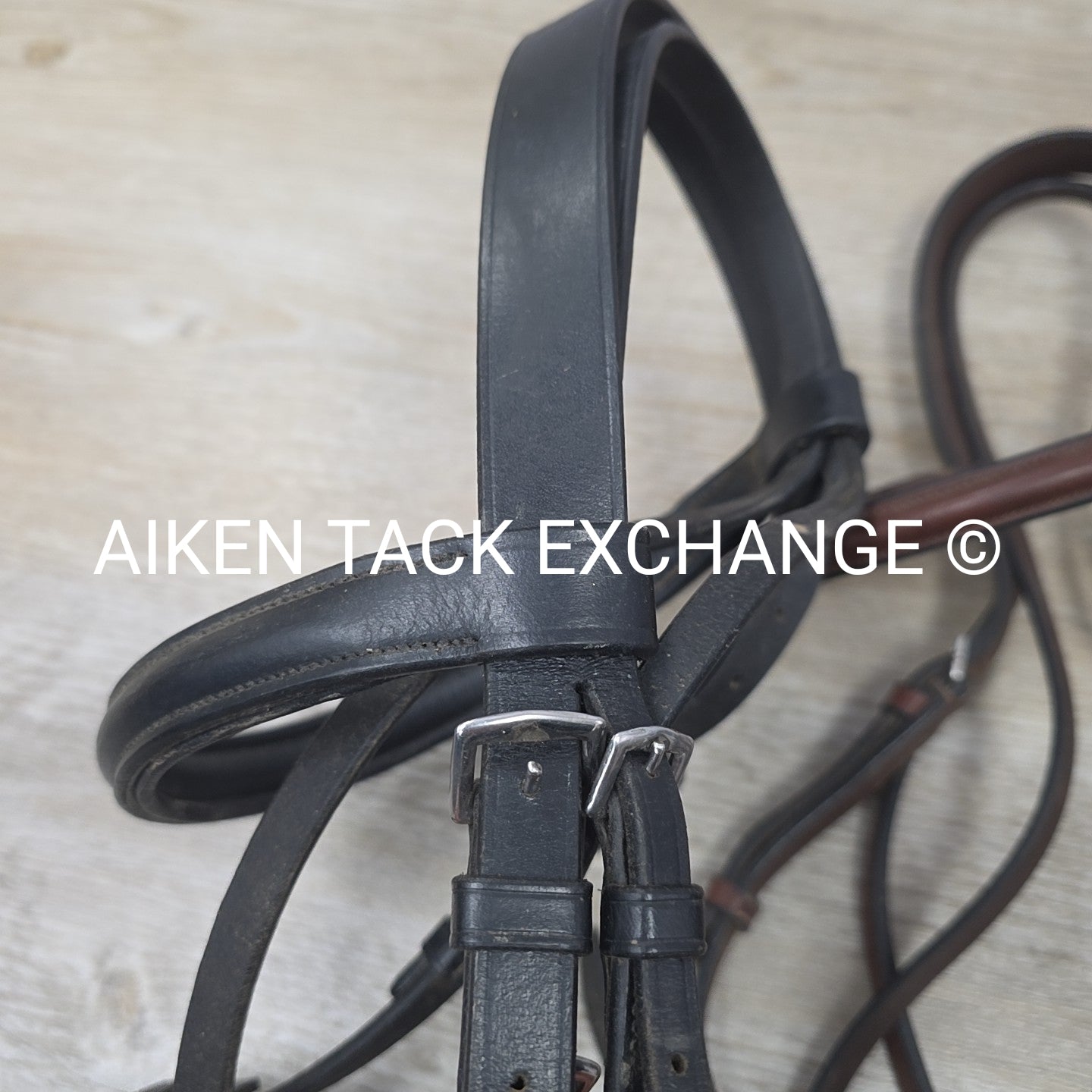 BARGAIN BUNDLE: Flash Bridle with Rubber Reins & Round Raised Bridle with Laced