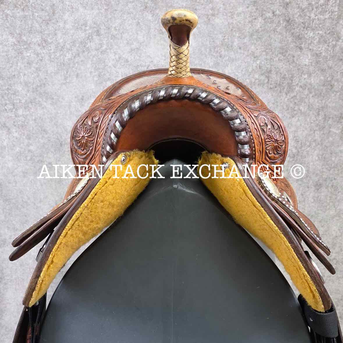 Teskey's Barrel Western Saddle, 15.5" Seat, Wide Tree - Full QH Bars