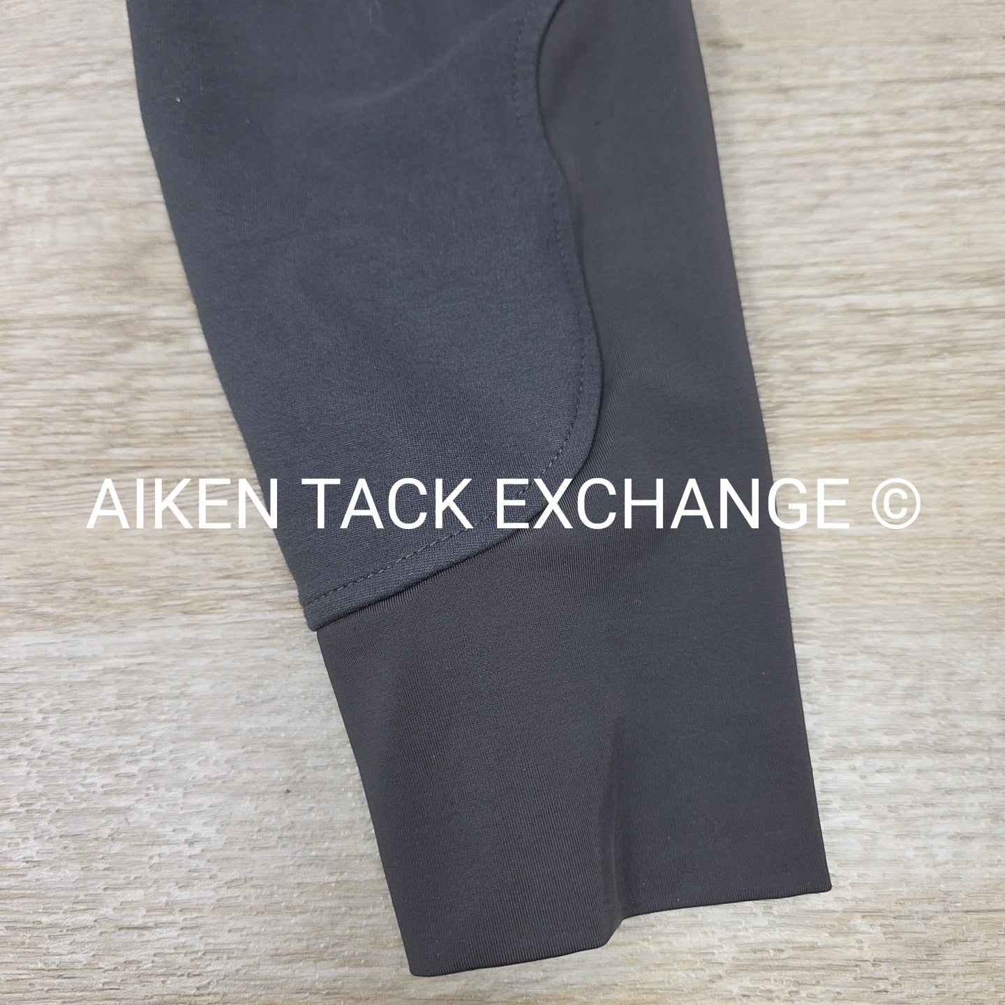 HR Farm Knee Patch Breeches, Size 28