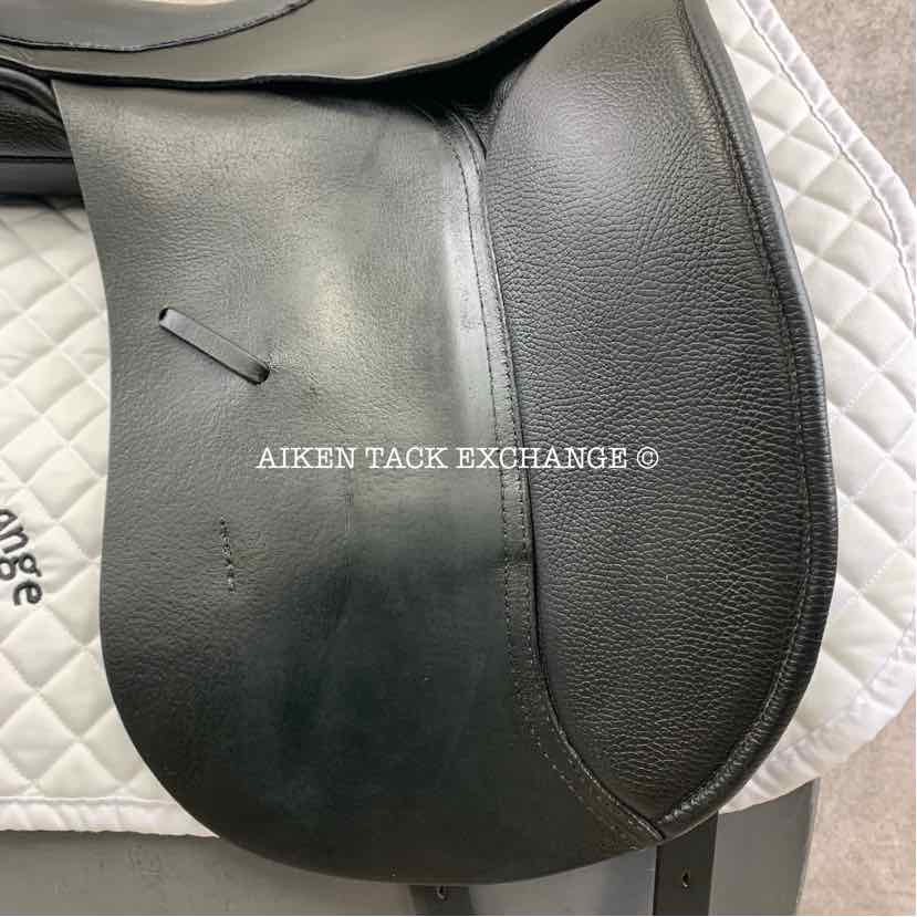 **SOLD** 2015 JRD Bella Dressage Saddle, 17" Seat, Medium Wide Tree, Wool Flocked Panels