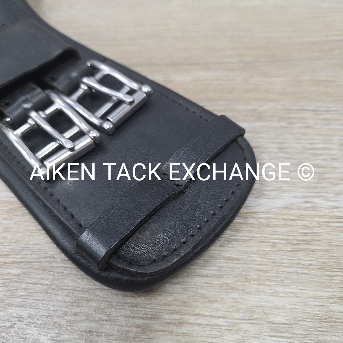 Anatomic Shoulder Relief Padded Dressage Girth, Black, 28"