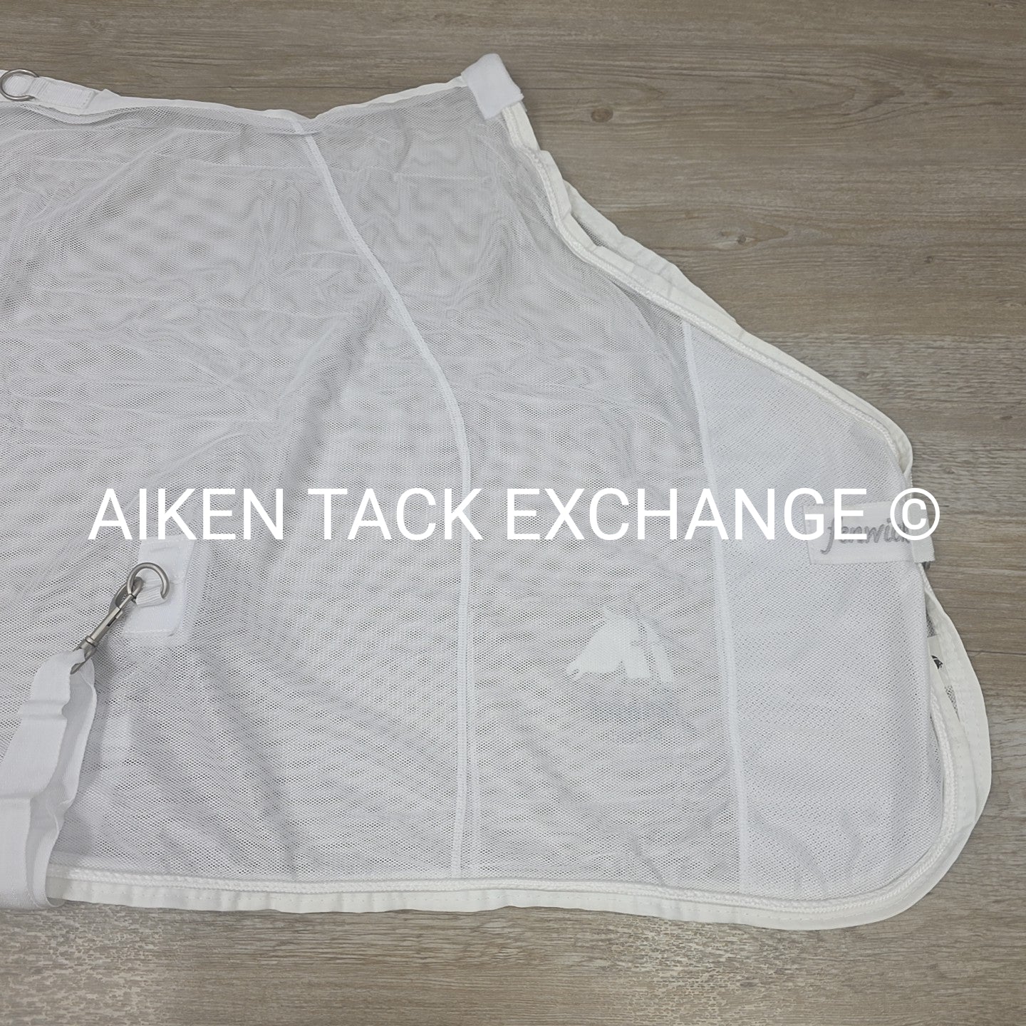Fenwick Equestrian BodyGuard Mesh Cooler, White (has some marks) 60"