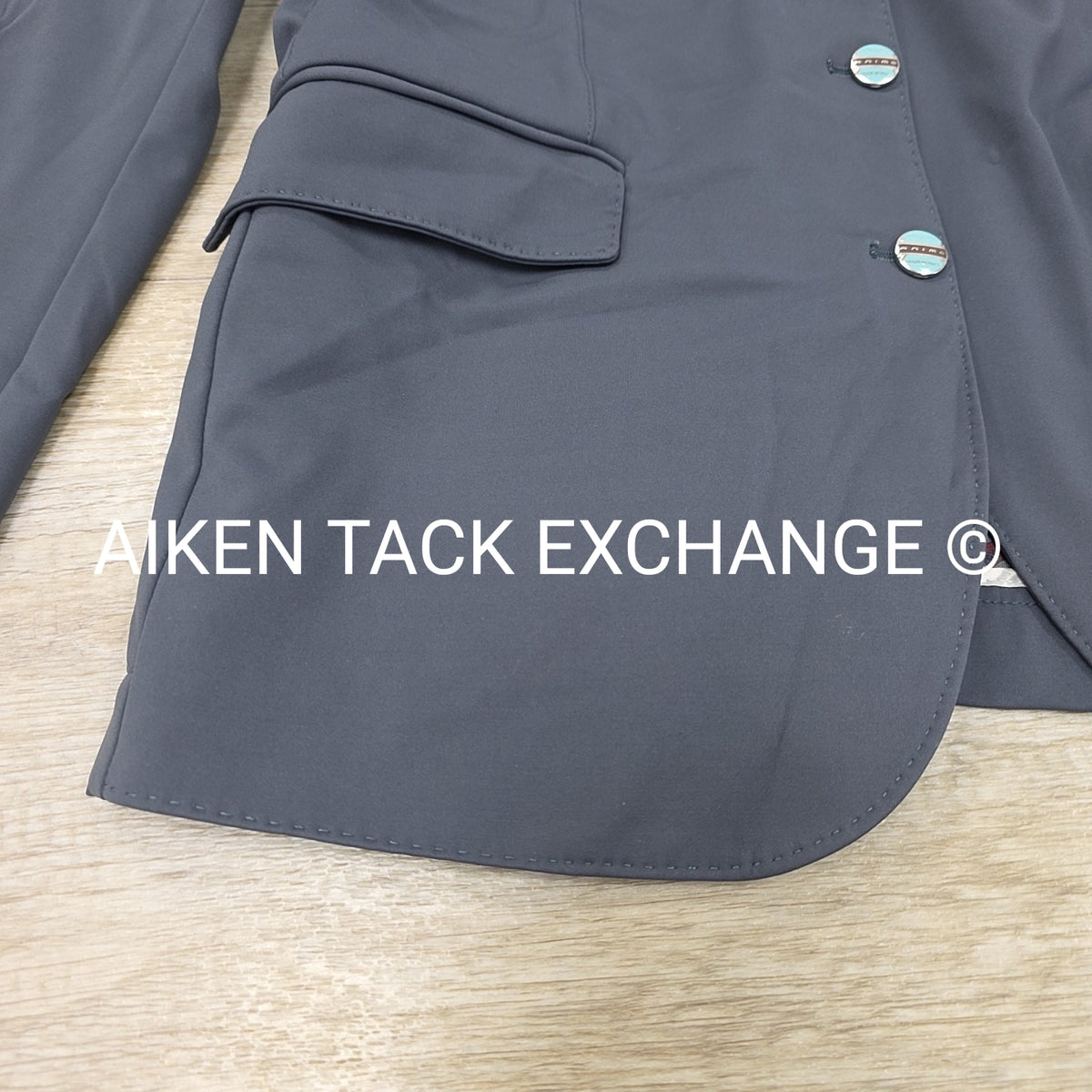Animo Show Coat, Size US 6 / I 42