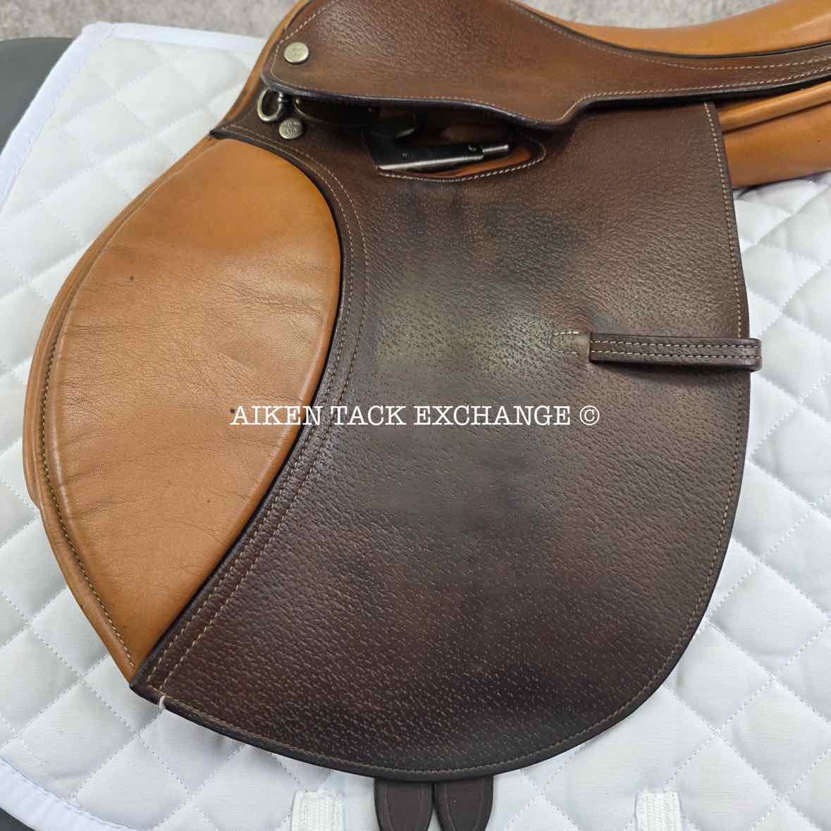 Beval LTD Junior Close Contact Saddle, 15" Seat, Medium Tree, Foam Panels