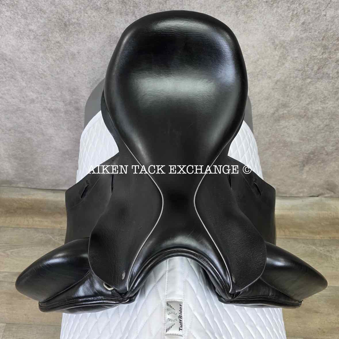 2015 Custom Saddlery Wolfgang Omni Dressage Saddle, 18" Seat, Adjustable Tree, Wool Flocked Panels