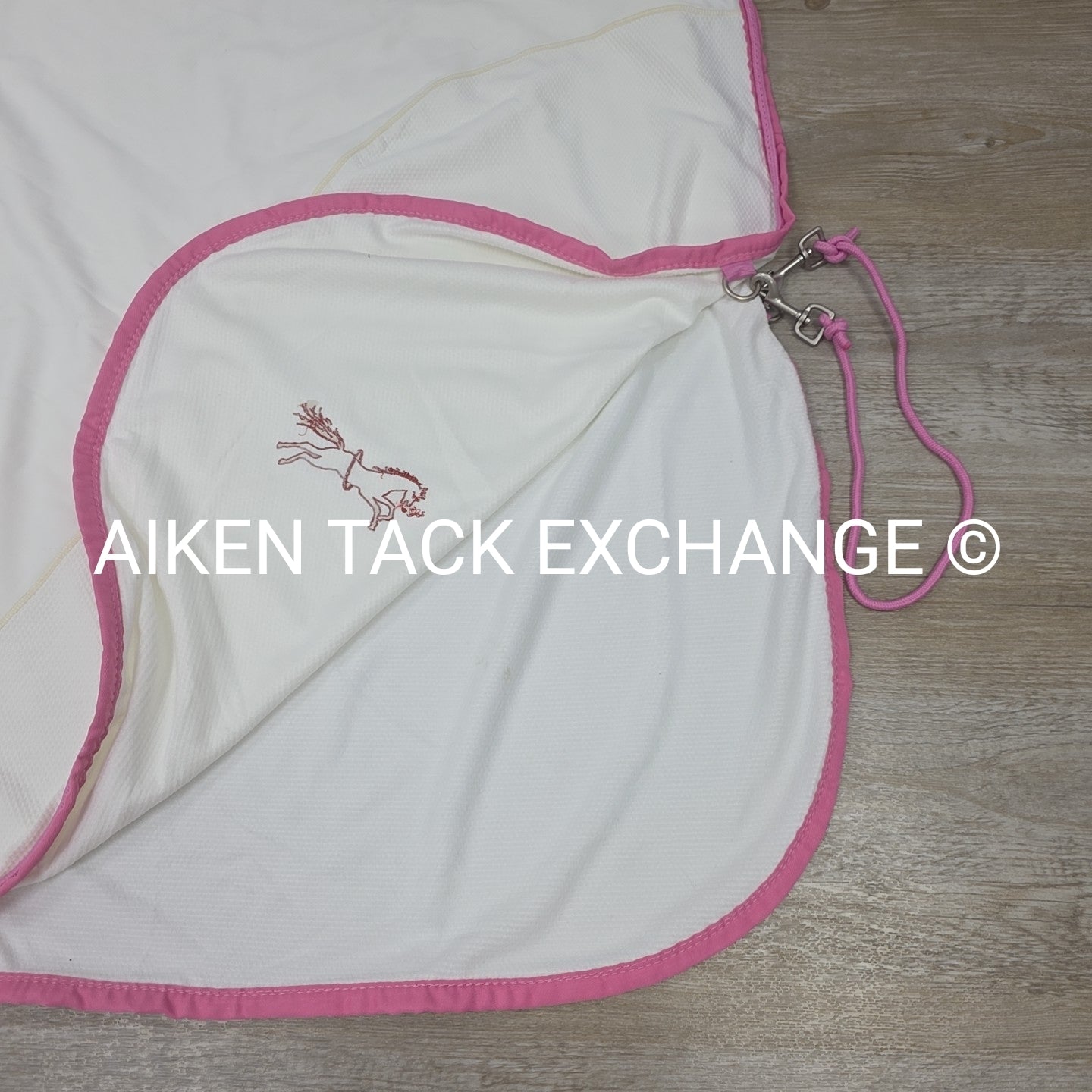 Fenwick Equestrian Pop Star Dress Sheet Sporty Cooler, 68"