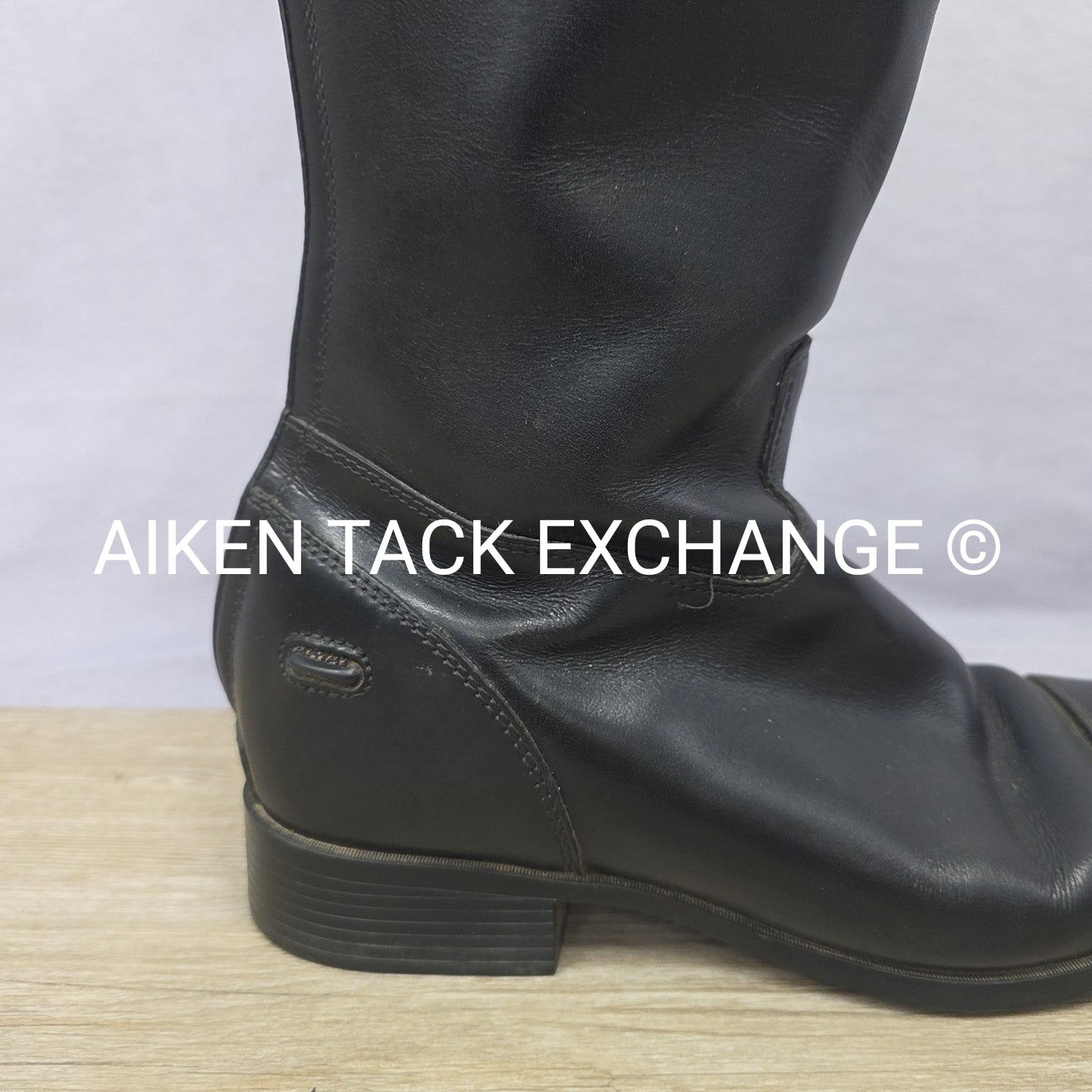 Ariat Dress Boots, Size 7.5 Medium Height Wide Calf