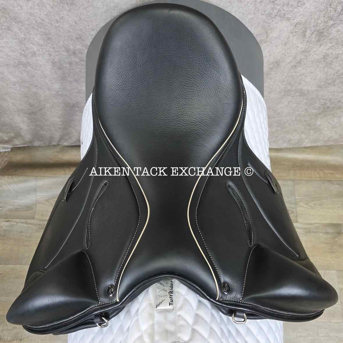 2023 MaxFlex Savannah Dressage Saddle, 17.5" Seat, XX-Wide Tree, Wool Flocked Panels