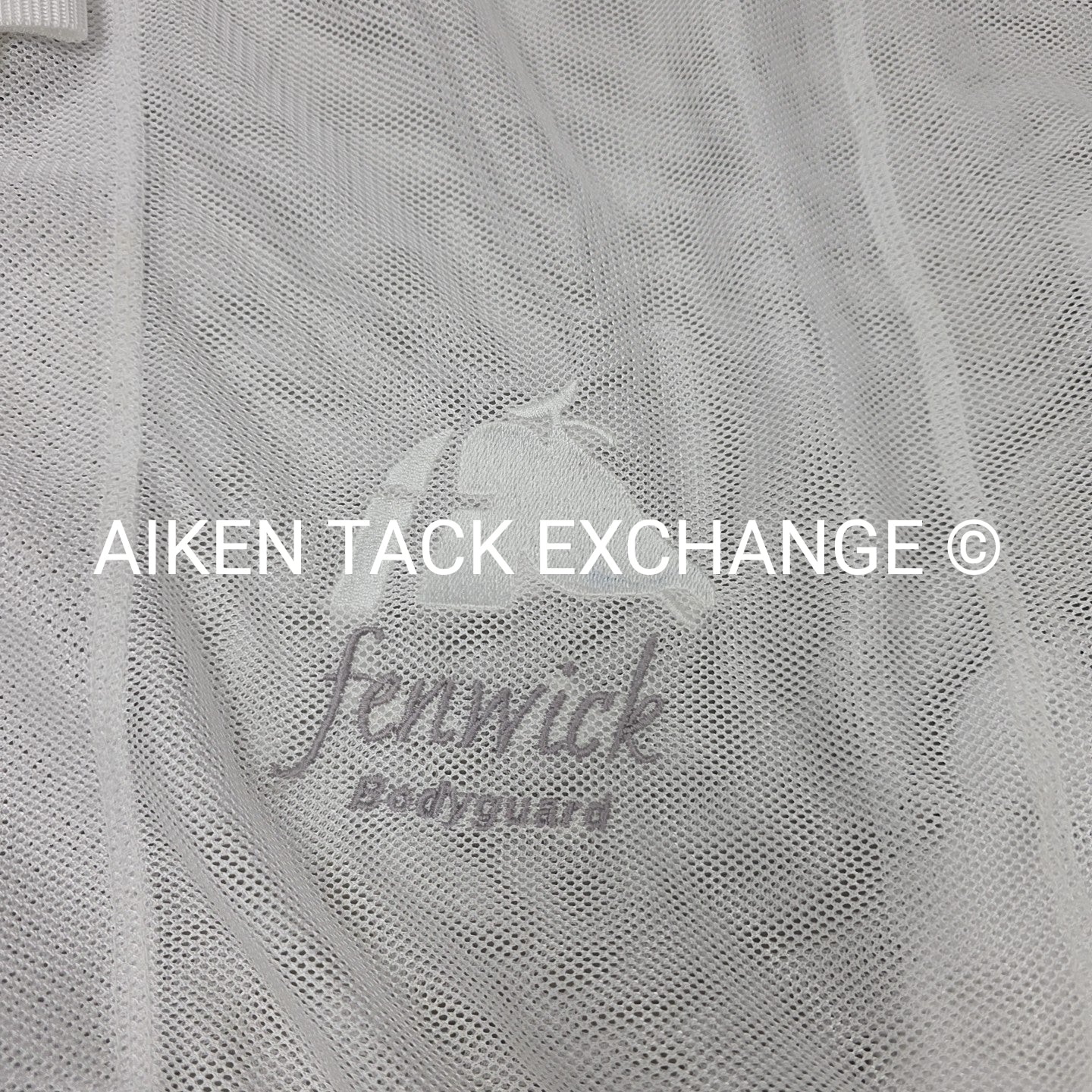 Fenwick Equestrian BodyGuard Mesh Cooler, White (has some marks) 62"