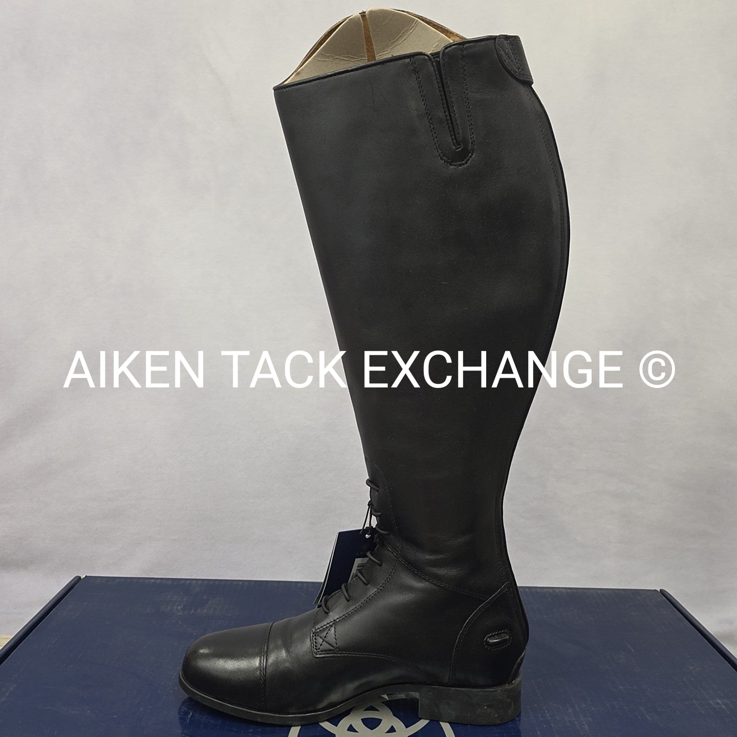 Ariat Heritage Contour II Field Boots, Size 9 B, Medium Height, Extra Wide Calf
