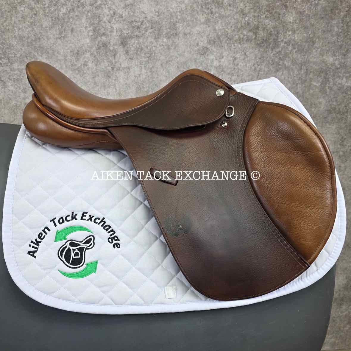2013 Pessoa A/O AMS Close Contact Jump Saddle, 16" Seat, Adjustable Tree - XCH Changeable Gullet, Wool Flocked Panels